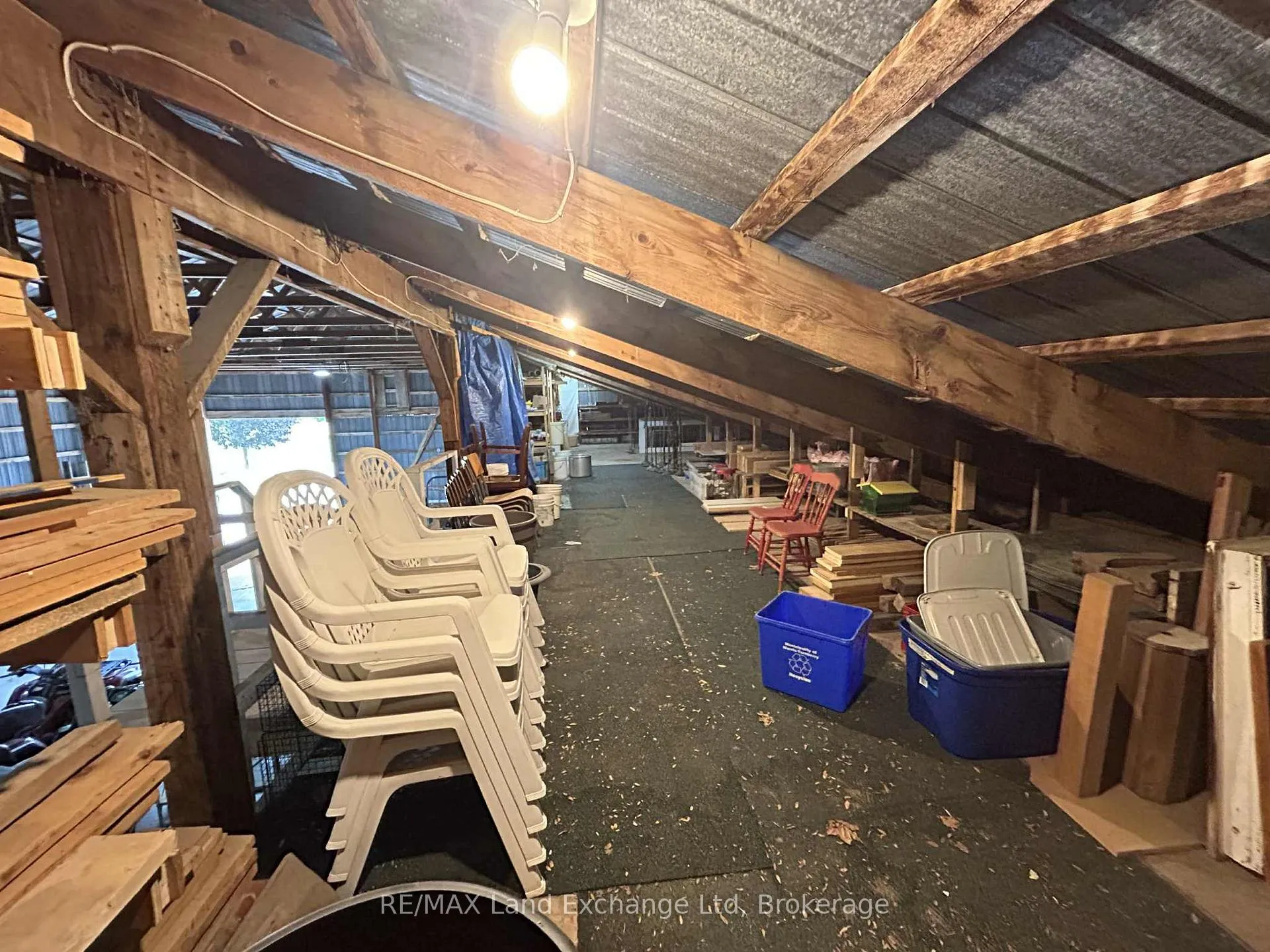Photo 24 of 42056 Morris Road, Morris Turnberry, Morris — HOMEH