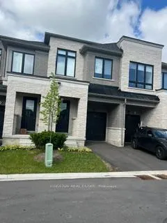 Front of 2082 Coppenwood Common