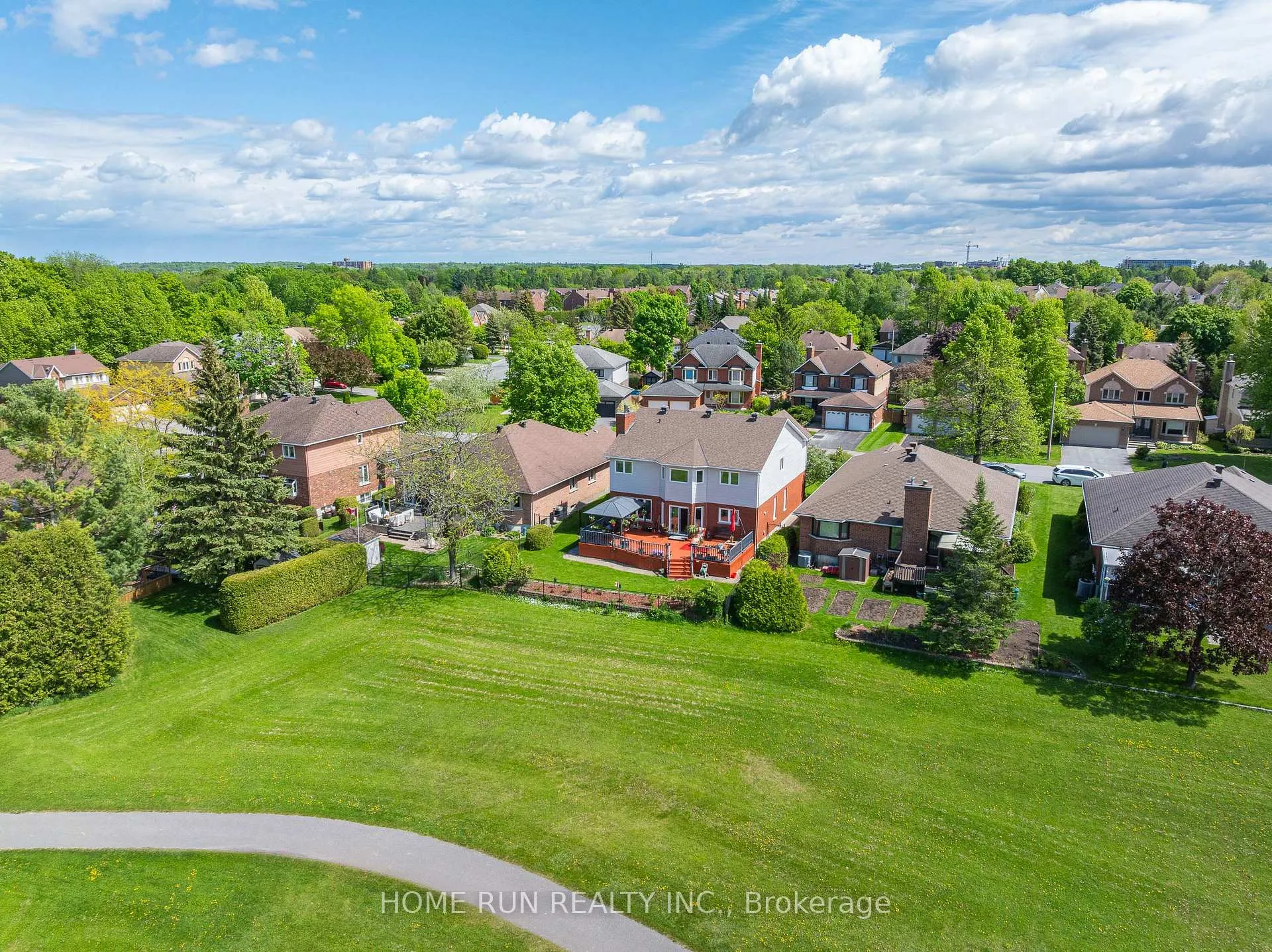 Photo 44 of 6 Zokol Crescent, Ottawa, Kanata - Kanata Lakes/Heritage Hills — HOMEH