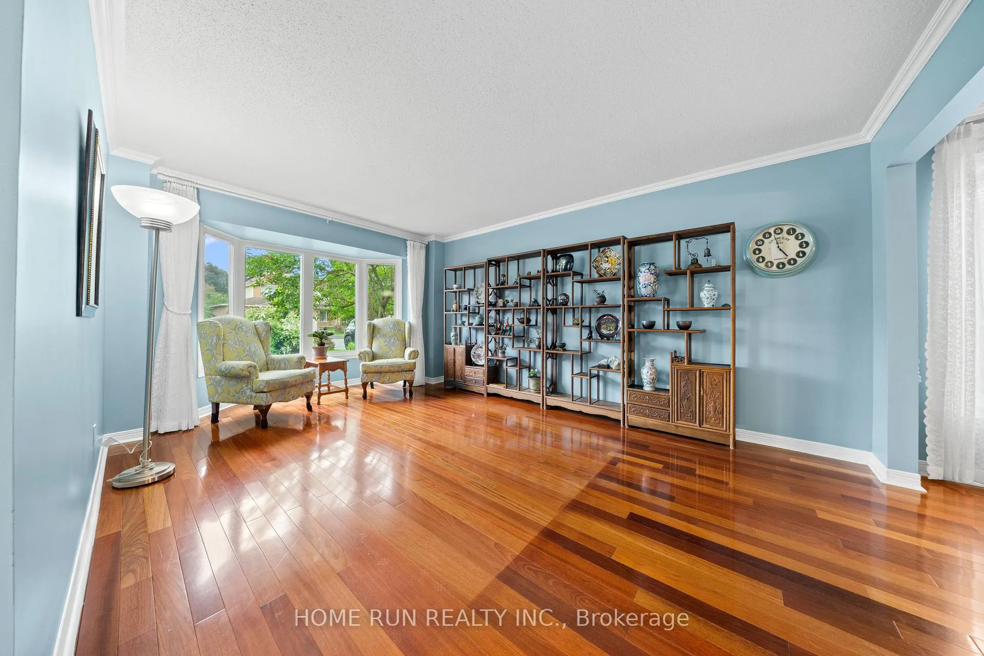 Photo 5 of 6 Zokol Crescent, Ottawa, Kanata - Kanata Lakes/Heritage Hills — HOMEH