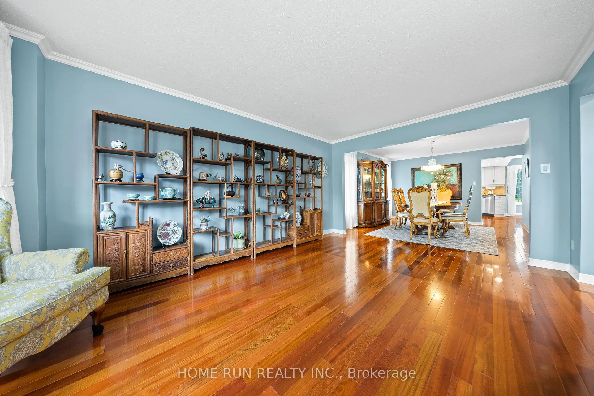 Photo 6 of 6 Zokol Crescent, Ottawa, Kanata - Kanata Lakes/Heritage Hills — HOMEH