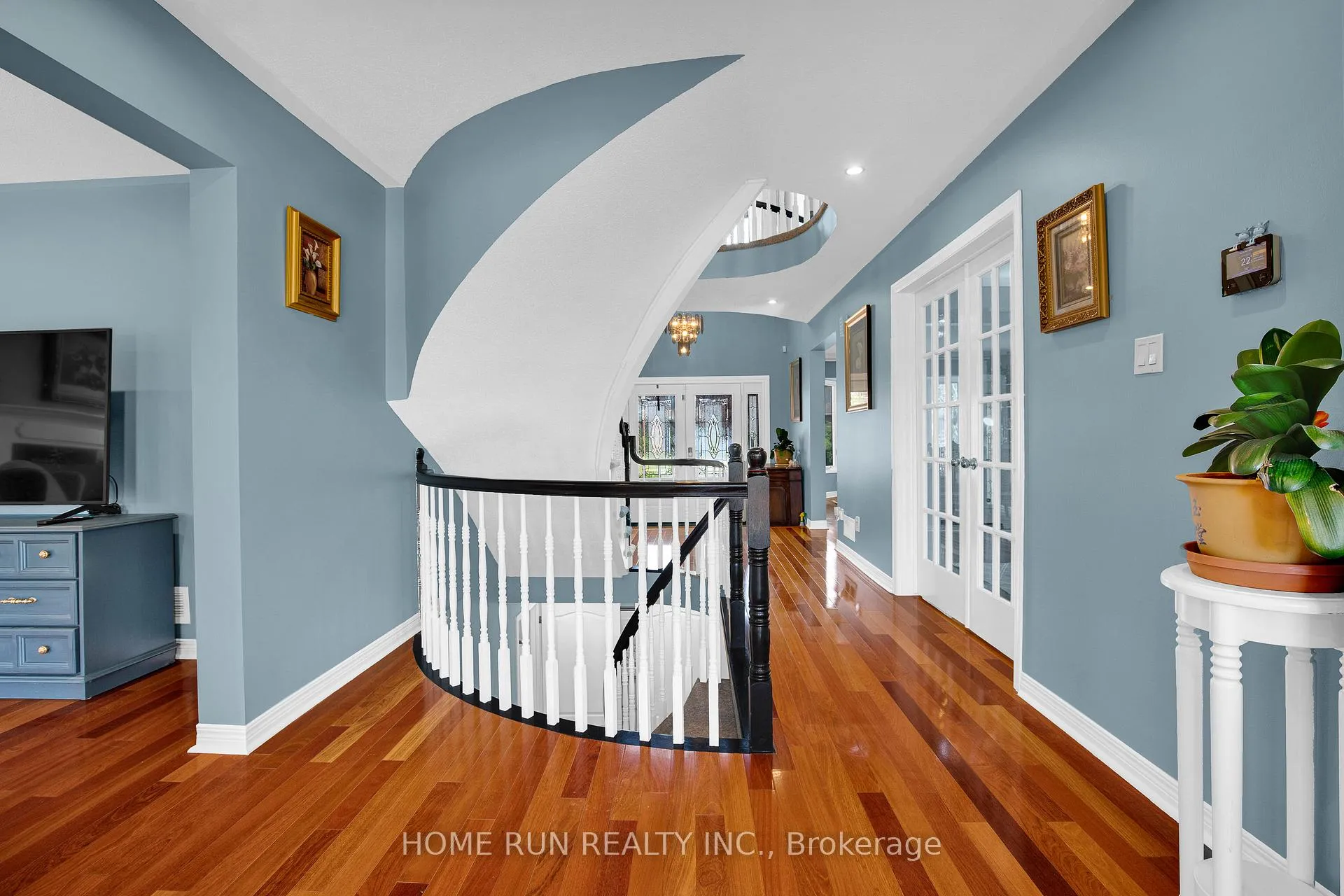Photo 9 of 6 Zokol Crescent, Ottawa, Kanata - Kanata Lakes/Heritage Hills — HOMEH