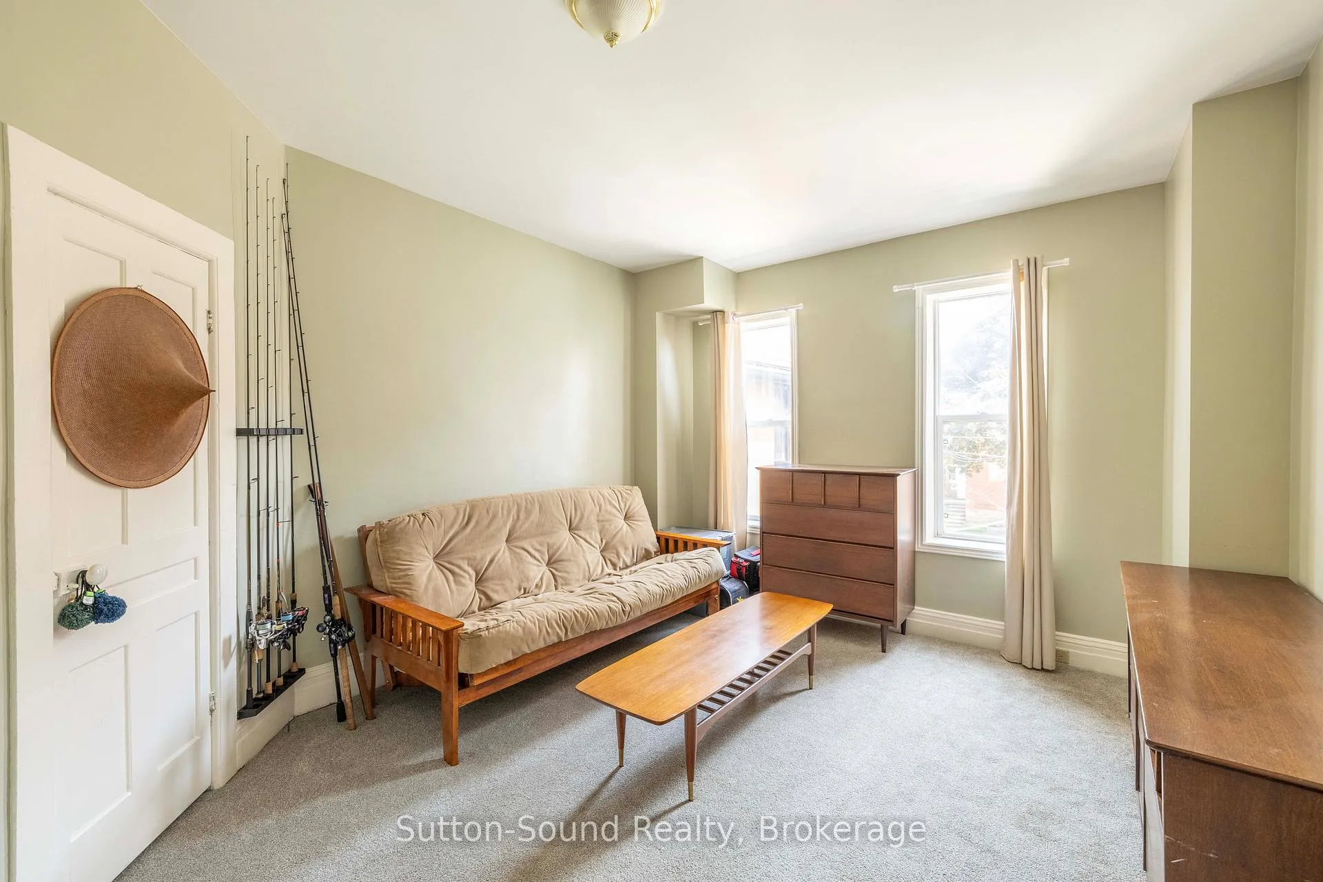 Photo 16 of 894 3rd Avenue W, Owen Sound — HOMEH
