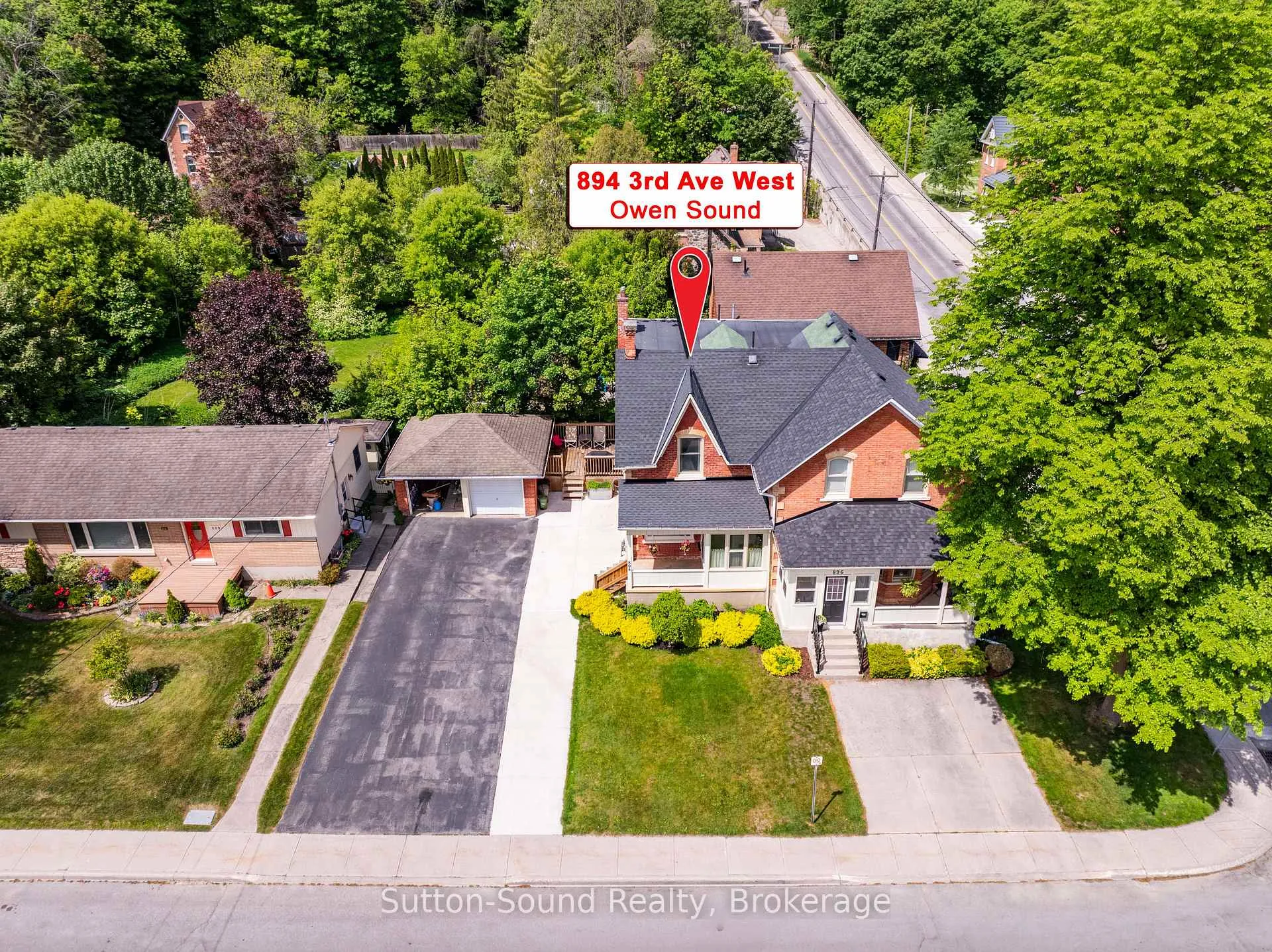 Photo 23 of 894 3rd Avenue W, Owen Sound — HOMEH