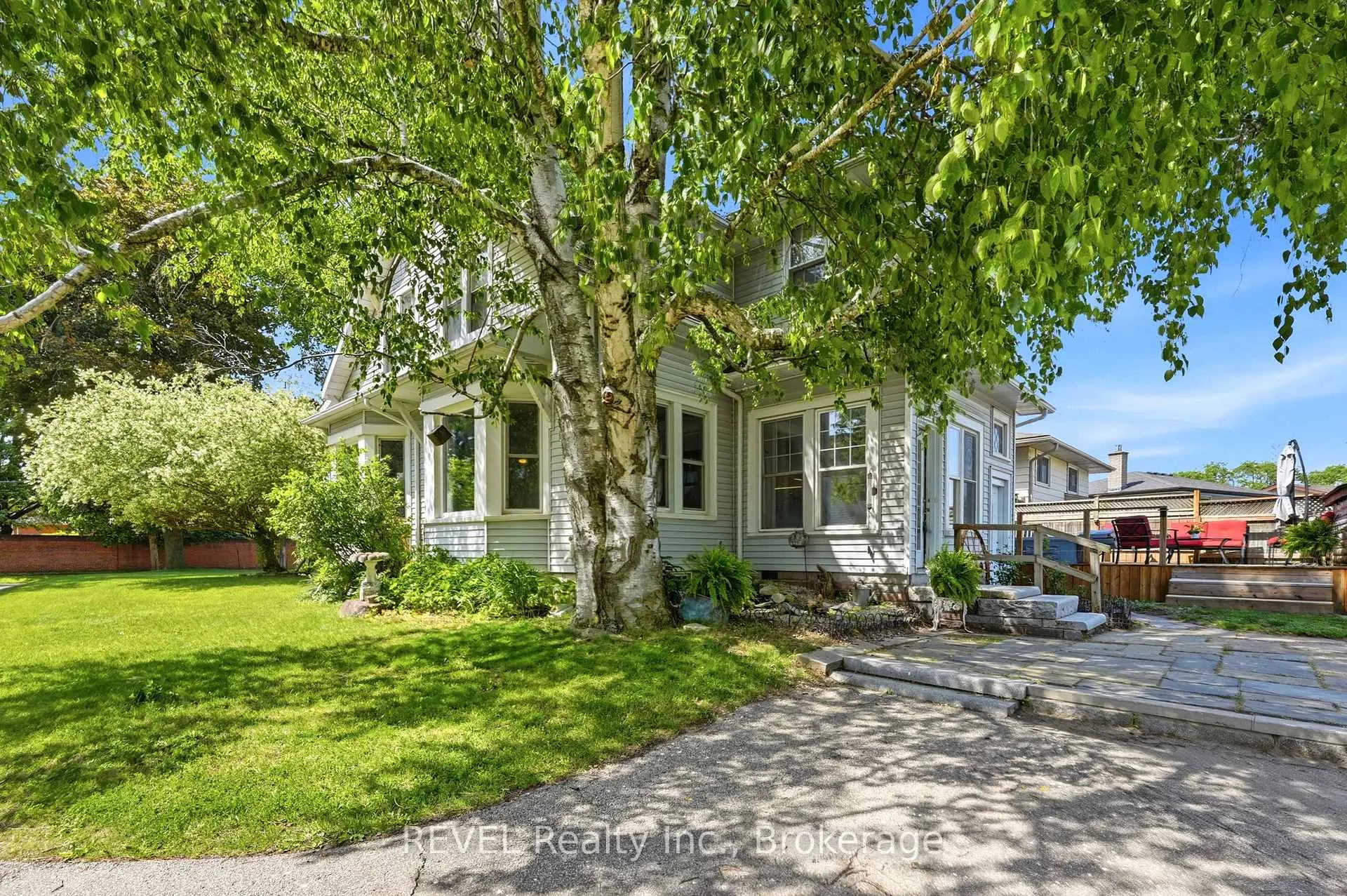Photo 3 of 2732 Portage Road, Niagara Falls, Church's Lane — HOMEH