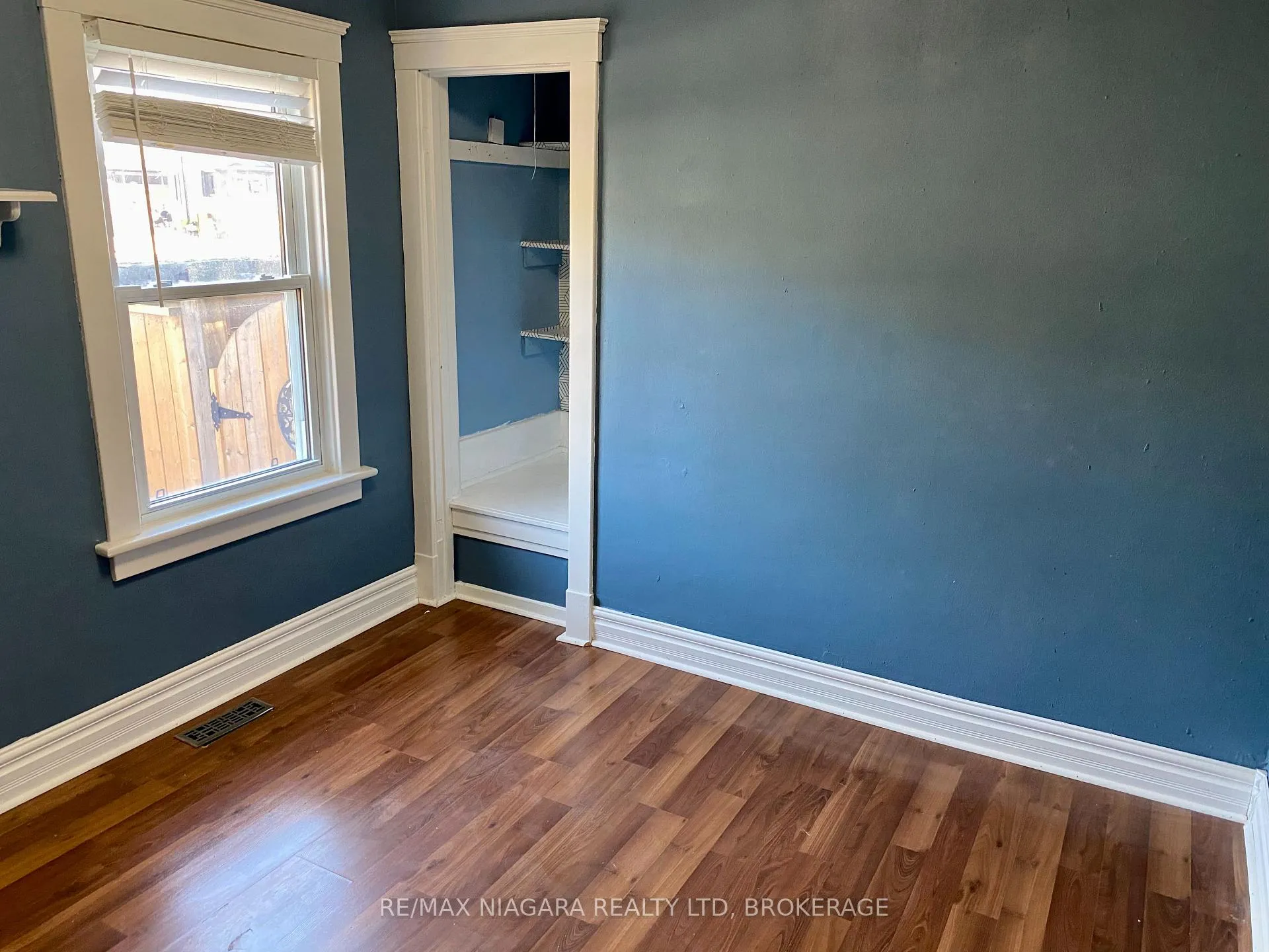 Photo 7 of 130 Beech Street, St. Catharines, Downtown — HOMEH