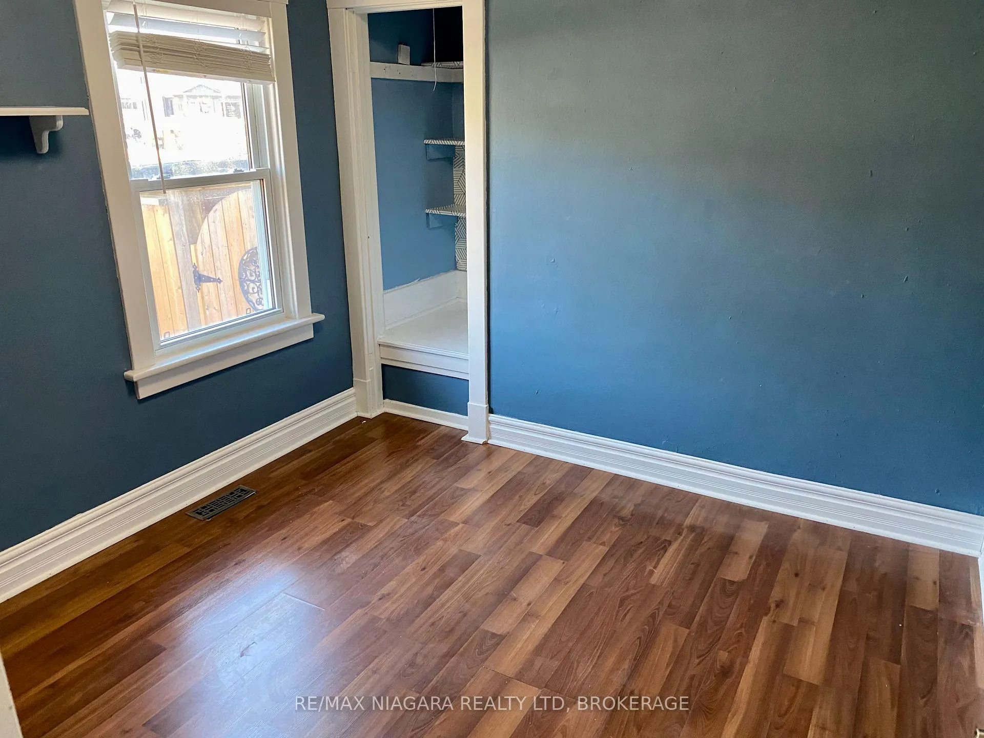 Photo 8 of 130 Beech Street, St. Catharines, Downtown — HOMEH