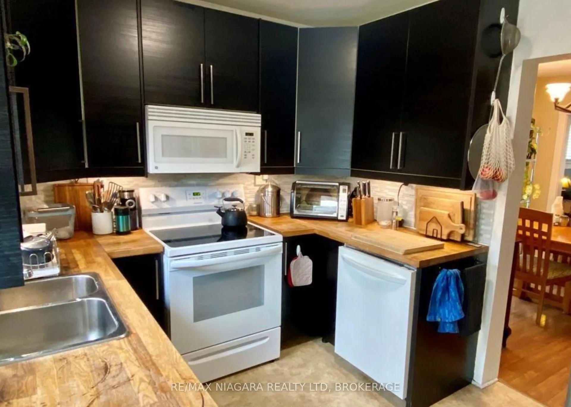 Photo 16 of 130 Beech Street, St. Catharines, Downtown — HOMEH