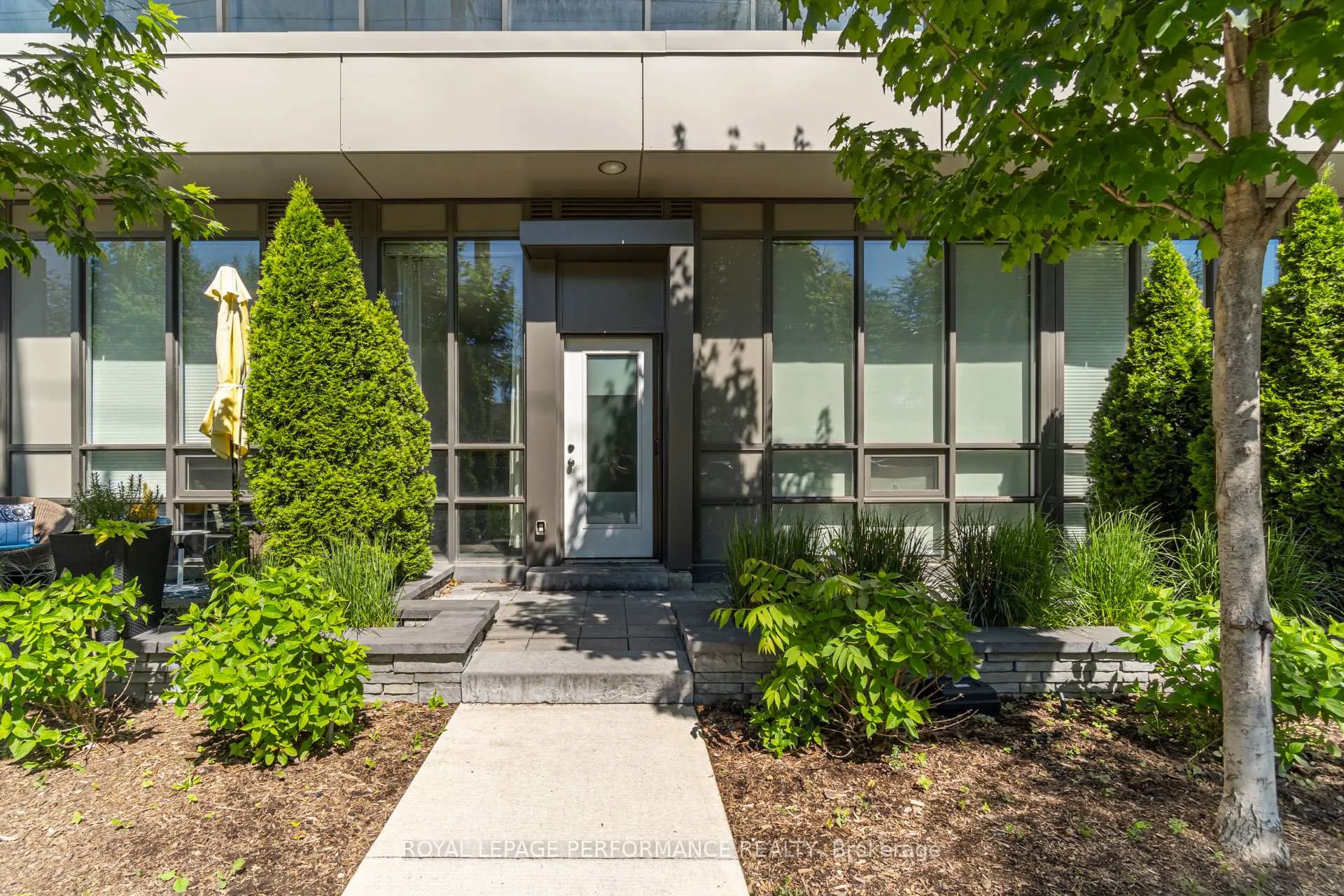 Photo 3 of Unit 103, 8 Fieldway Road, Etobicoke, Islington-City Centre West — HOMEH