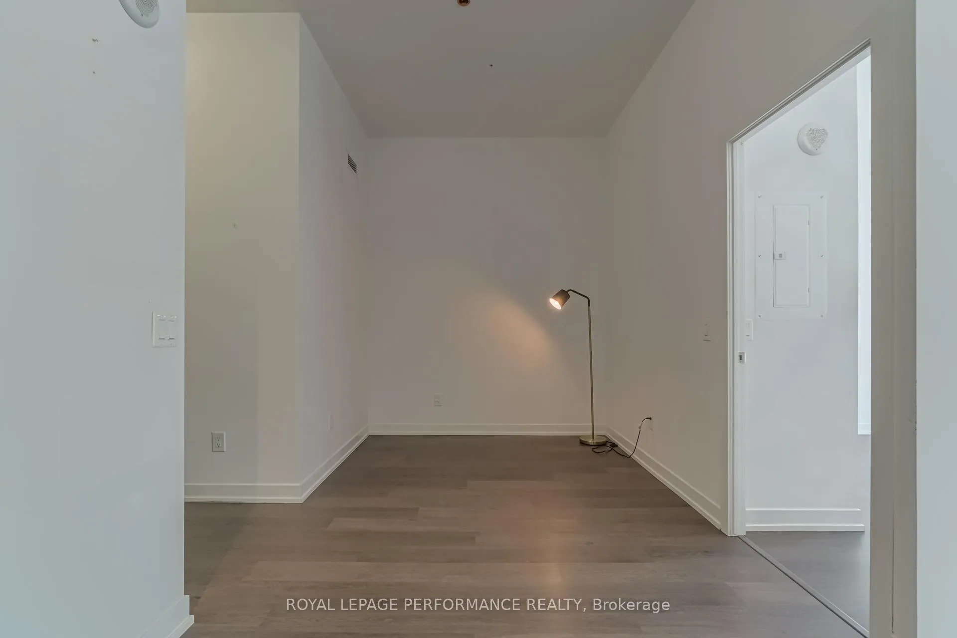 Photo 6 of Unit 103, 8 Fieldway Road, Etobicoke, Islington-City Centre West — HOMEH