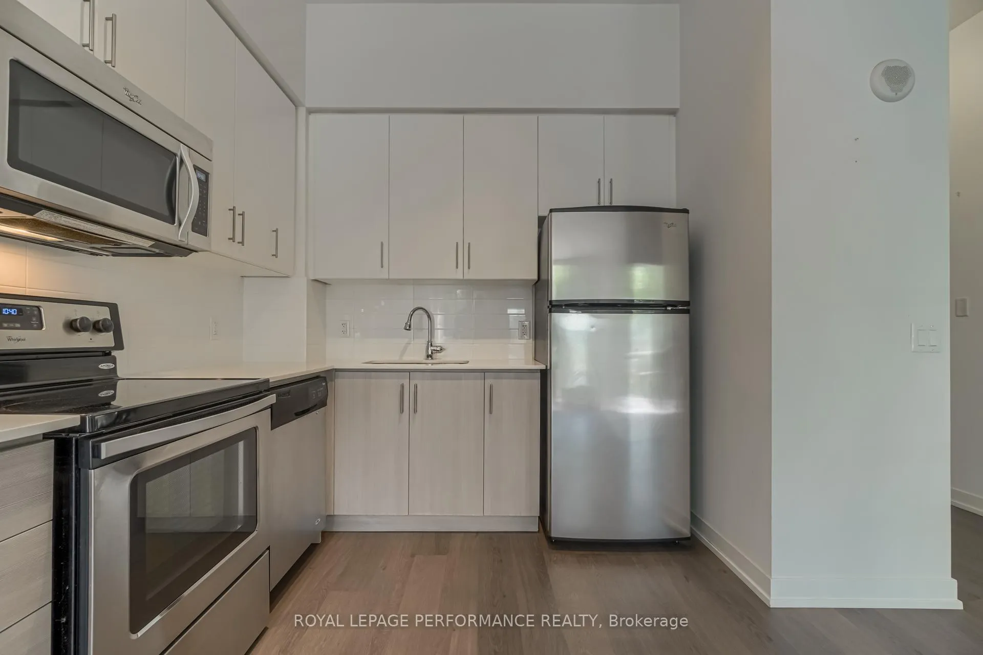 Photo 8 of Unit 103, 8 Fieldway Road, Etobicoke, Islington-City Centre West — HOMEH