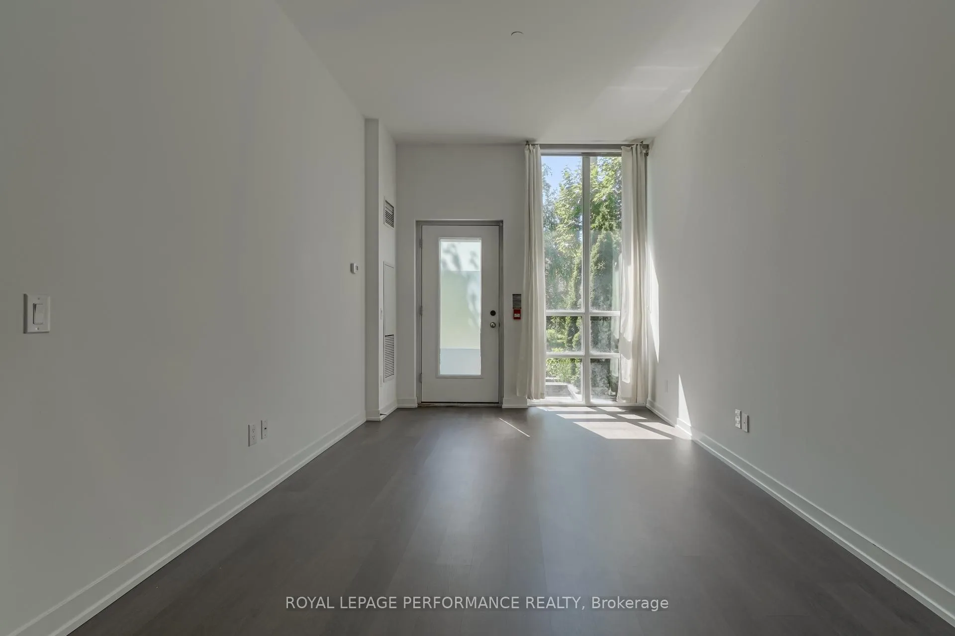 Photo 11 of Unit 103, 8 Fieldway Road, Etobicoke, Islington-City Centre West — HOMEH