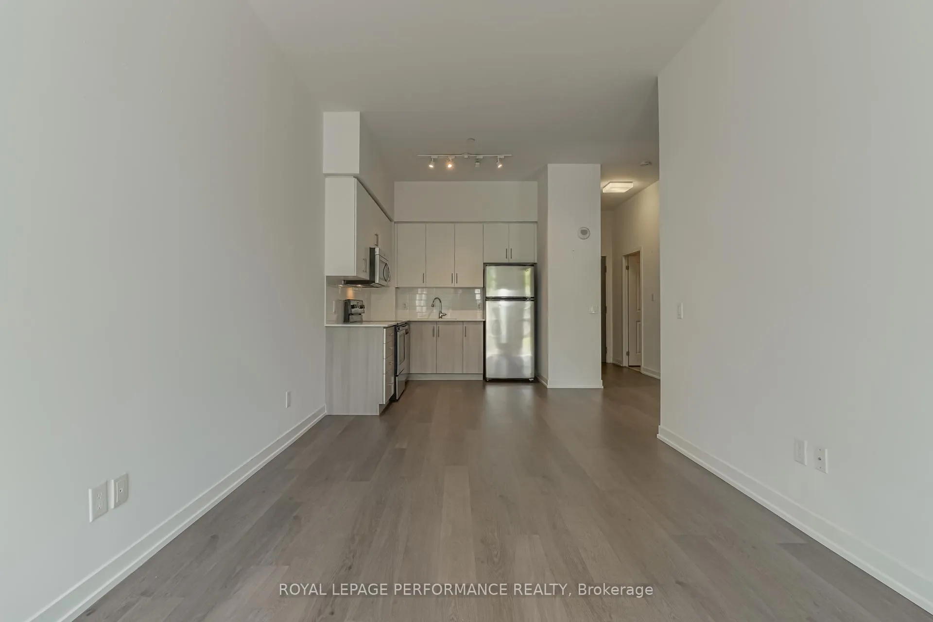 Photo 12 of Unit 103, 8 Fieldway Road, Etobicoke, Islington-City Centre West — HOMEH