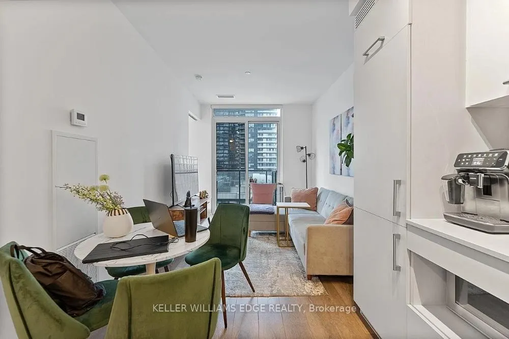 Photo 3 of Unit 1901, 87 Peter Street, Toronto, Waterfront Communities — HOMEH