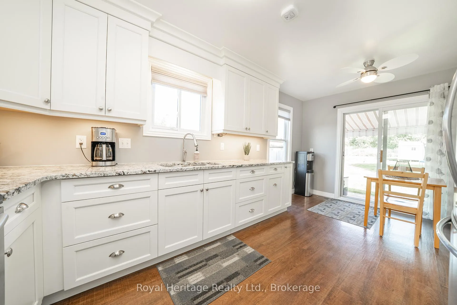 Photo 12 of 34 Burnham Boulevard, Port Hope — HOMEH