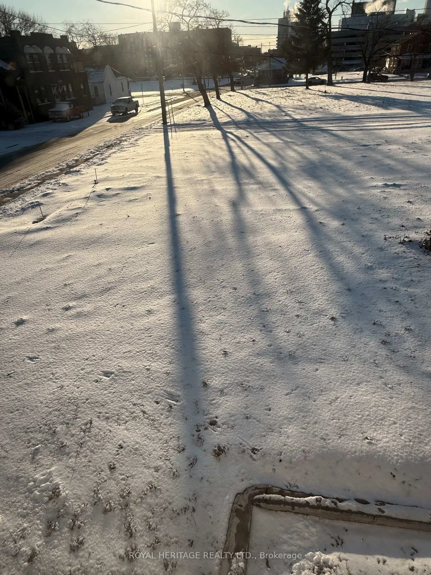 Photo 25 of 293 Louis Avenue, Windsor — HOMEH