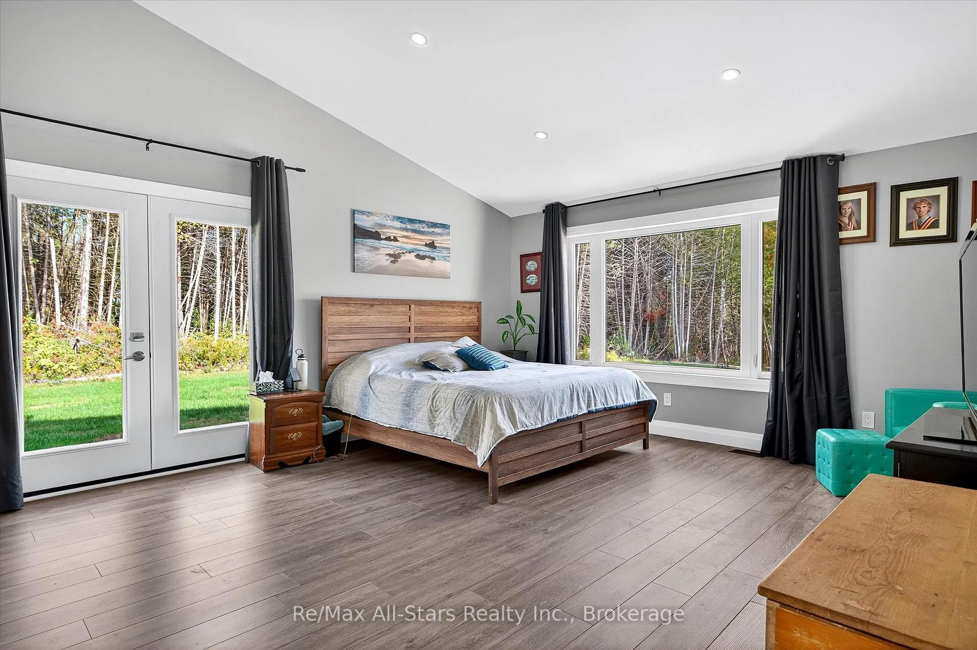 Photo 18 of 9 Lytle Lane, Kawartha Lakes, Bexley — HOMEH