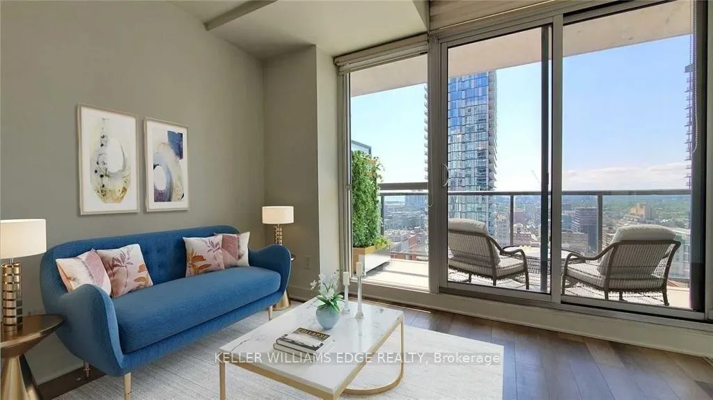 Photo 9 of Unit 3602, 290 Adelaide Street W, Toronto, Waterfront Communities — HOMEH