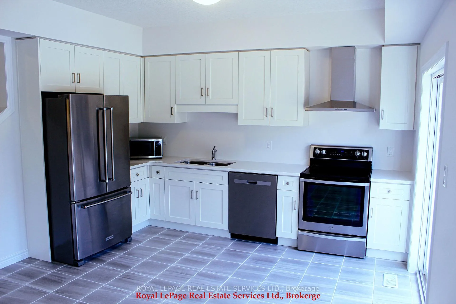Photo 10 of 63 Arabela Drive, Guelph, Kortright East — HOMEH
