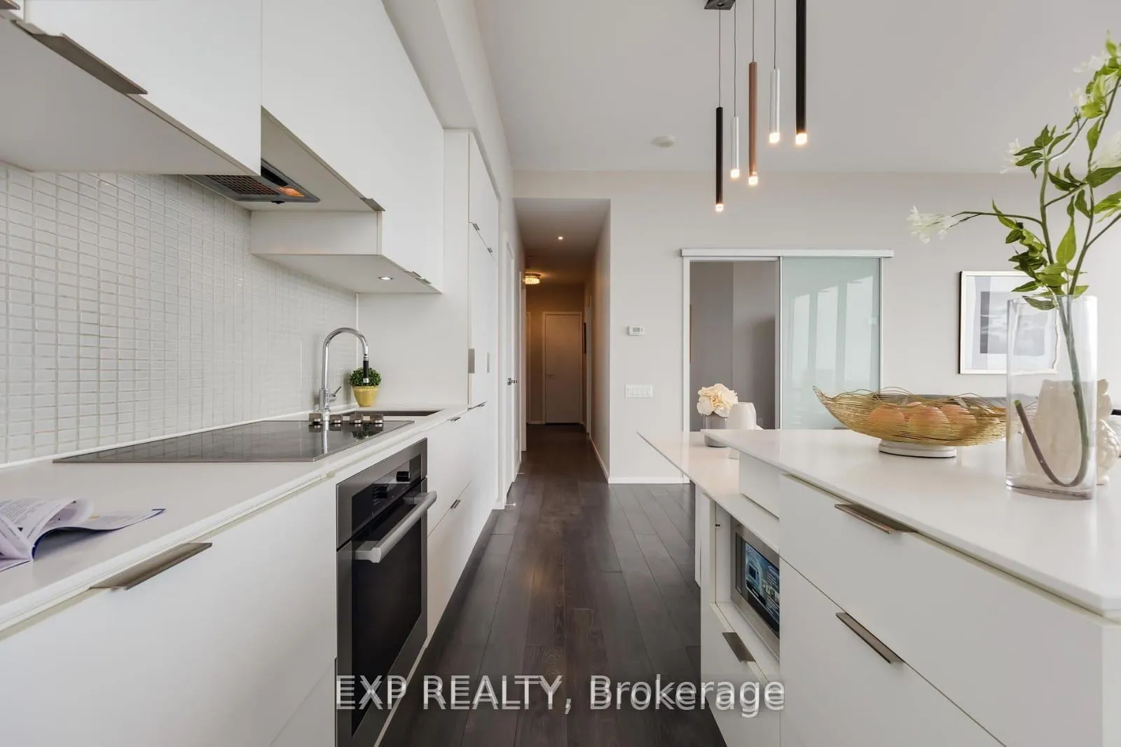 Photo 11 of Unit 4601, 5 St. Joseph Street, Toronto, Bay Street Corridor — HOMEH