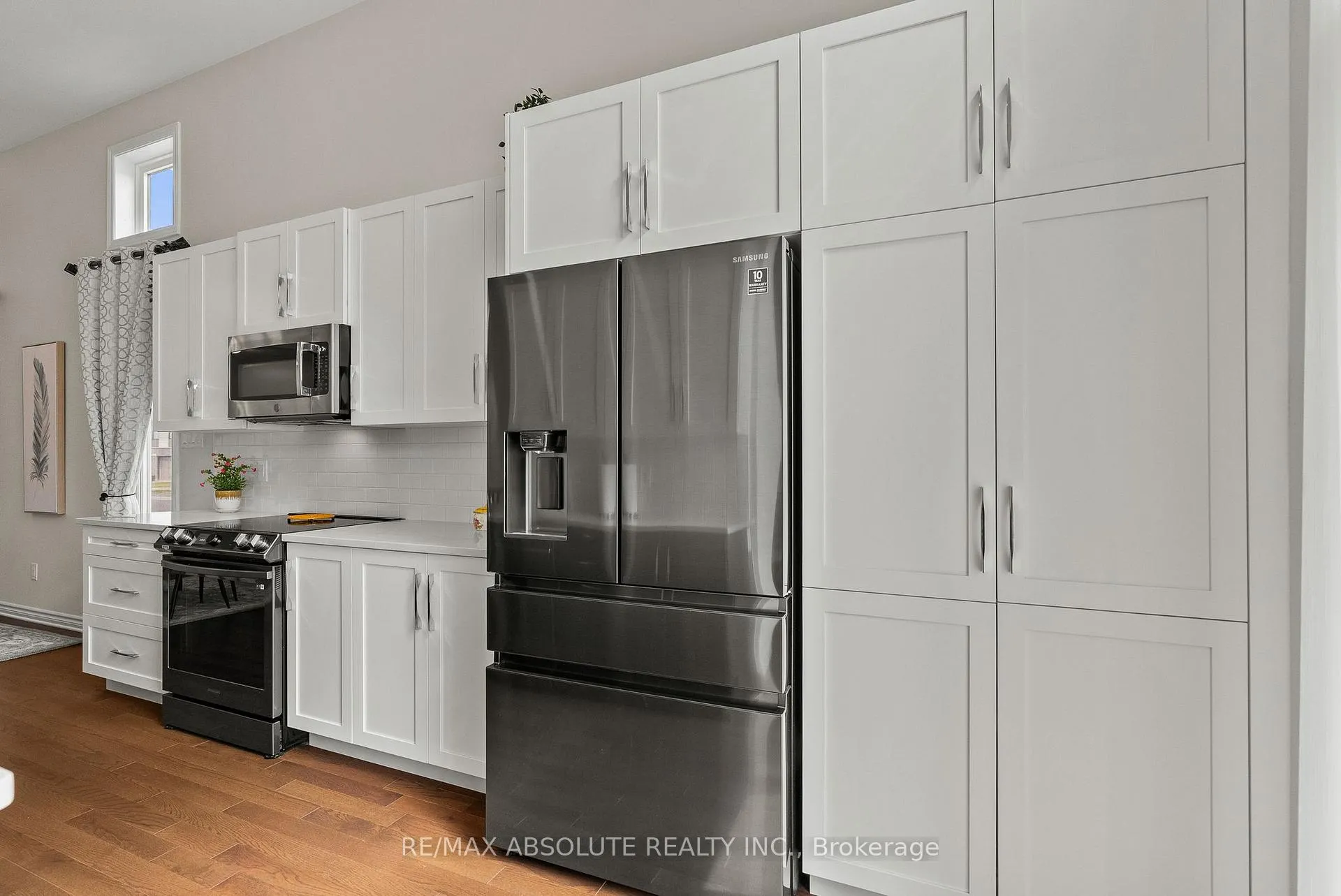 Photo 15 of 231 Shinny Avenue, Ottawa, Kanata - Emerald Meadows/Trailwest — HOMEH