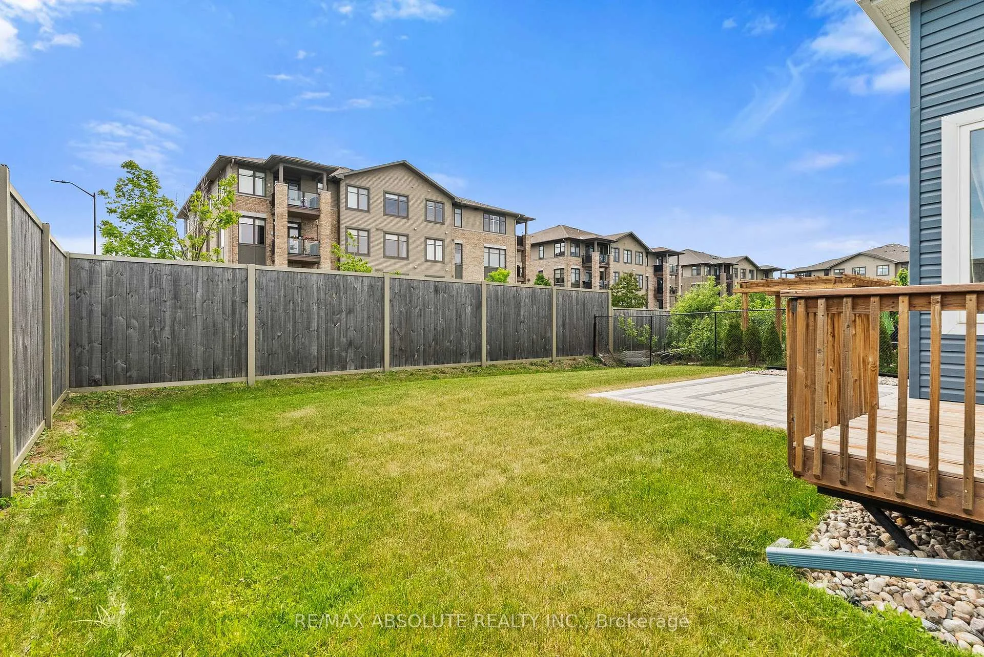 Photo 36 of 231 Shinny Avenue, Ottawa, Kanata - Emerald Meadows/Trailwest — HOMEH