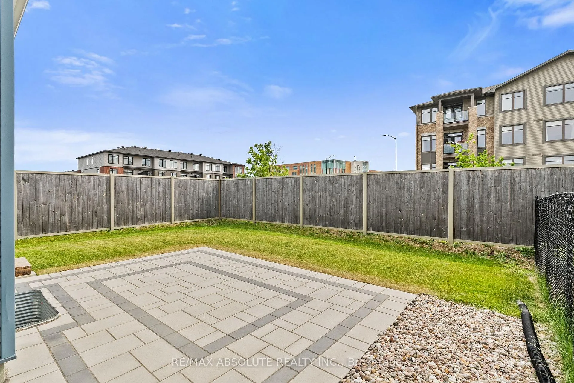 Photo 40 of 231 Shinny Avenue, Ottawa, Kanata - Emerald Meadows/Trailwest — HOMEH