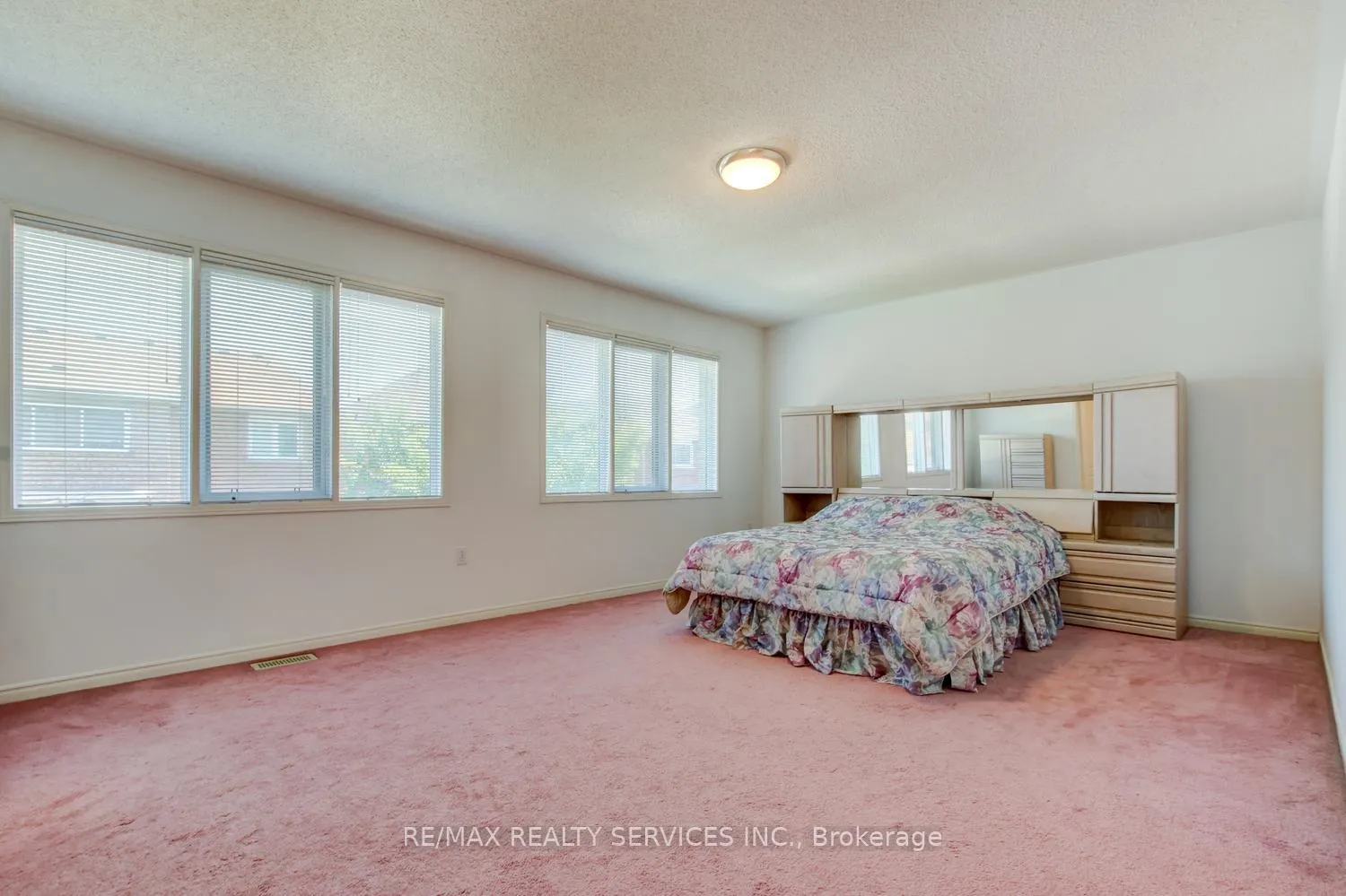 Photo 29 of 101 Softneedle Avenue, Brampton, Sandringham-Wellington — HOMEH