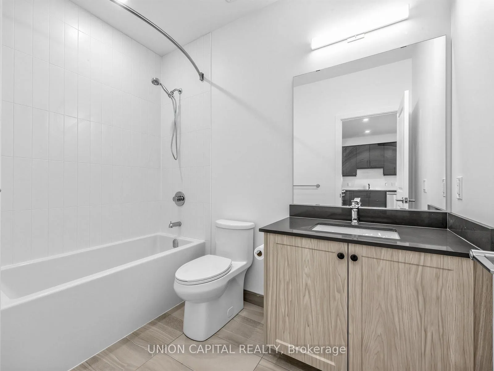 Photo 8 of Unit 410, 385 Arctic Red Drive, Oshawa, Windfields — HOMEH