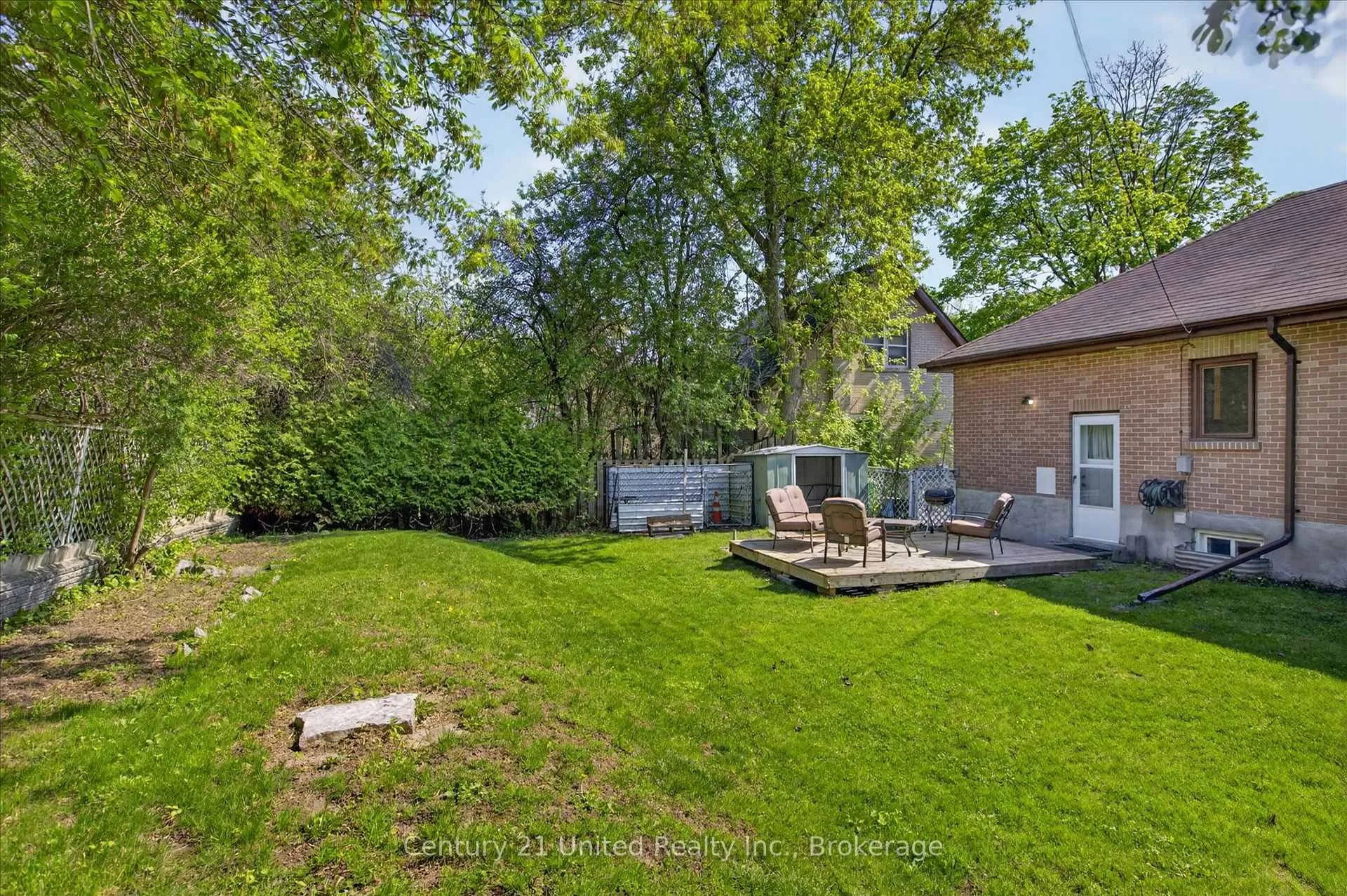 Photo 49 of 818 Rishor Crescent, Peterborough, Northcrest Ward 5 — HOMEH