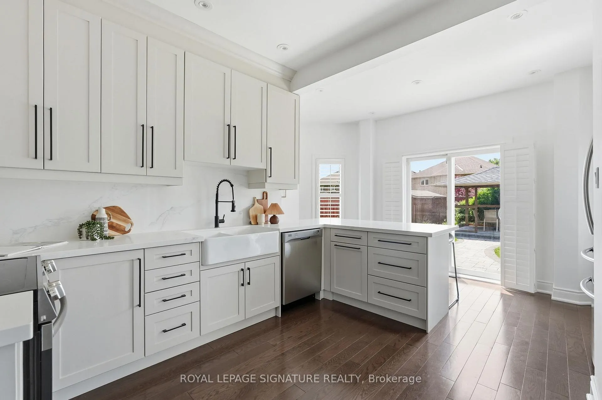 Photo 14 of 45 Oban Avenue, Vaughan, Maple — HOMEH