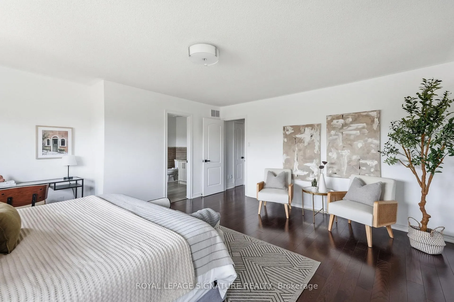 Photo 24 of 45 Oban Avenue, Vaughan, Maple — HOMEH
