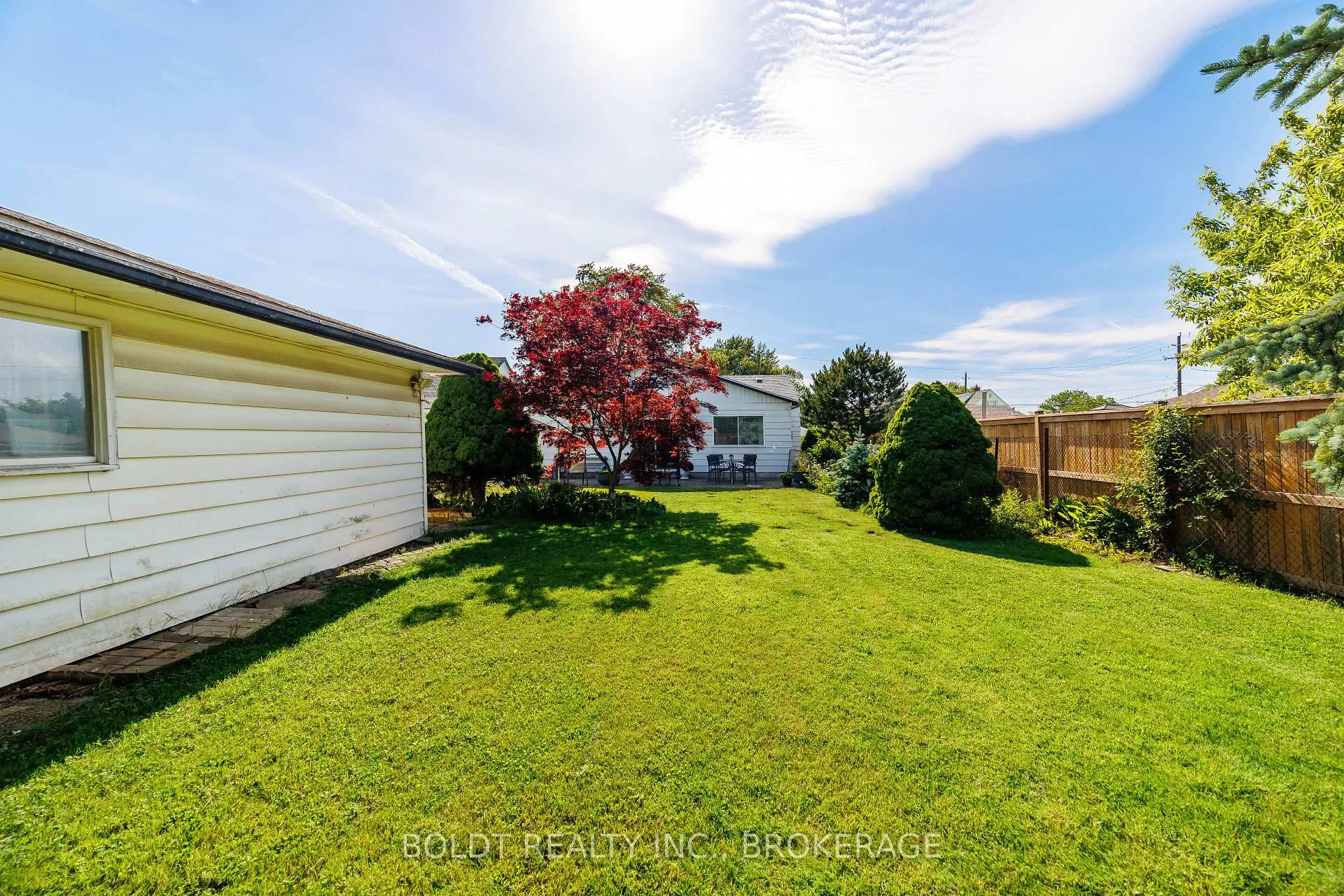 Photo 32 of 41 Ferndale Avenue, St. Catharines, Secord Woods — HOMEH