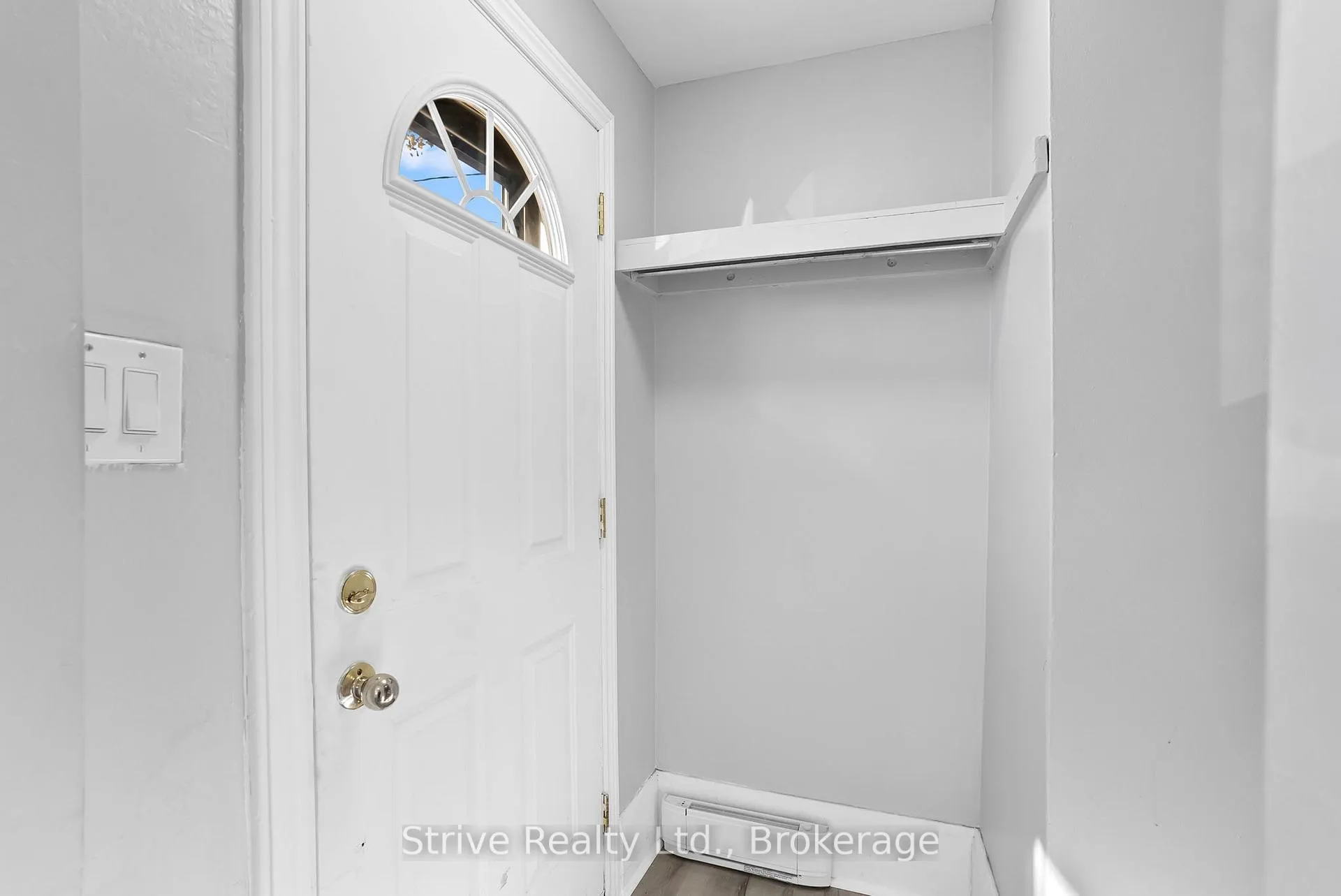 Photo 3 of Unit Main, 73 Central Park Boulevard N, Oshawa, O'Neill — HOMEH