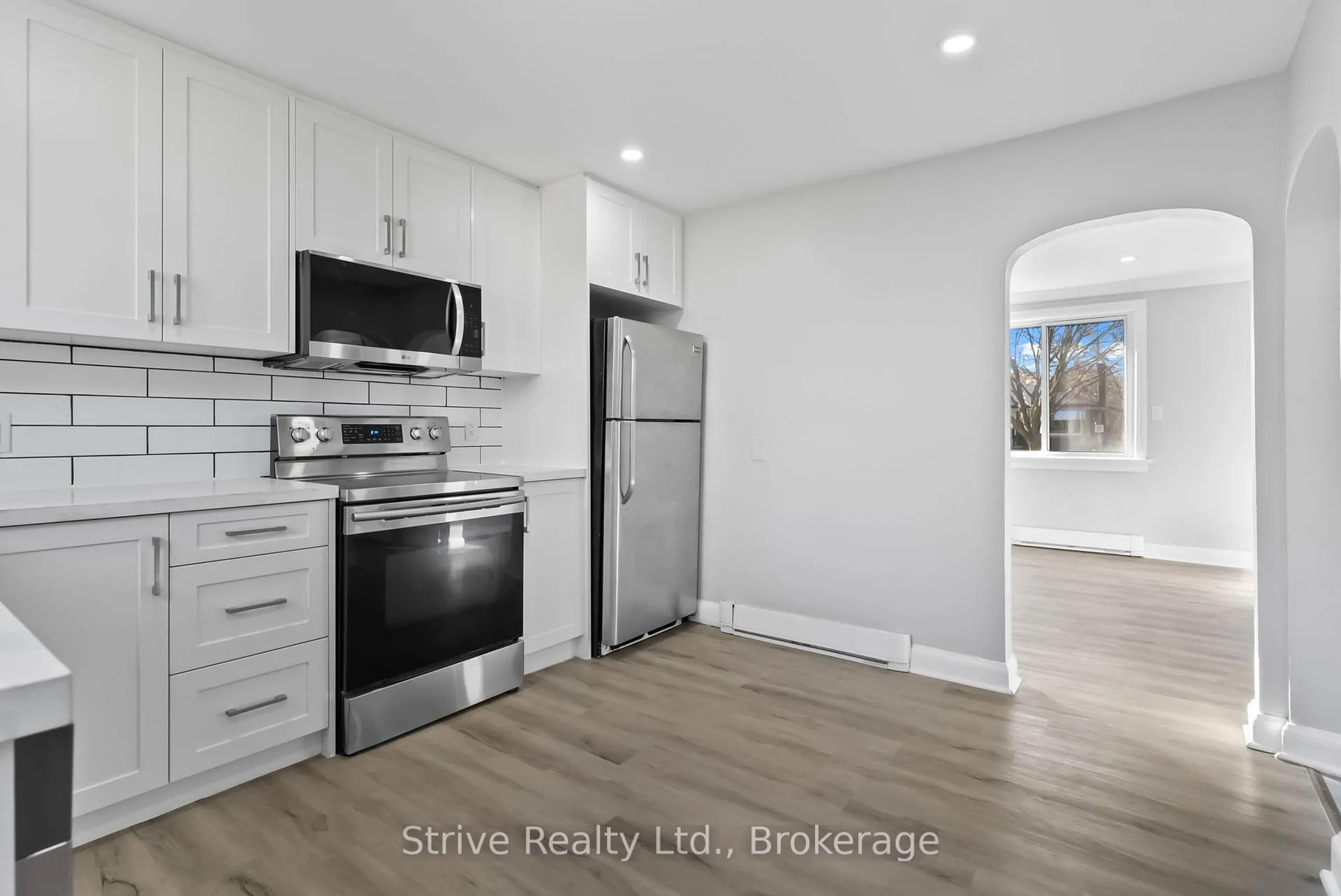 Photo 7 of Unit Main, 73 Central Park Boulevard N, Oshawa, O'Neill — HOMEH