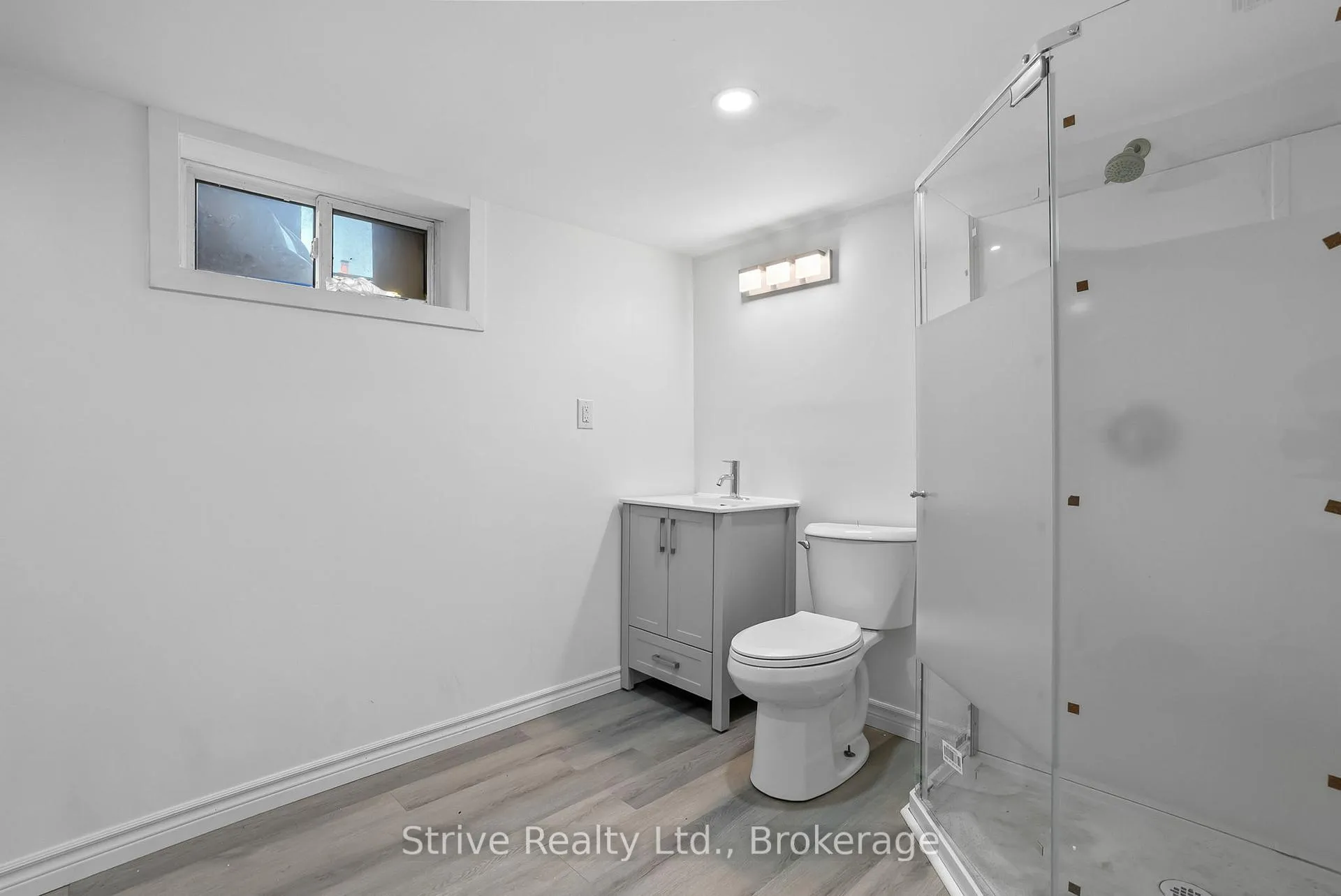 Photo 11 of Unit Main, 73 Central Park Boulevard N, Oshawa, O'Neill — HOMEH