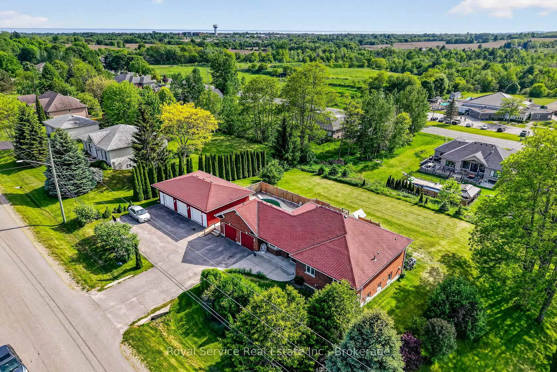 Photo 1 of 15 Sunset Drive, Hamilton Township, Rural Hamilton — HOMEH