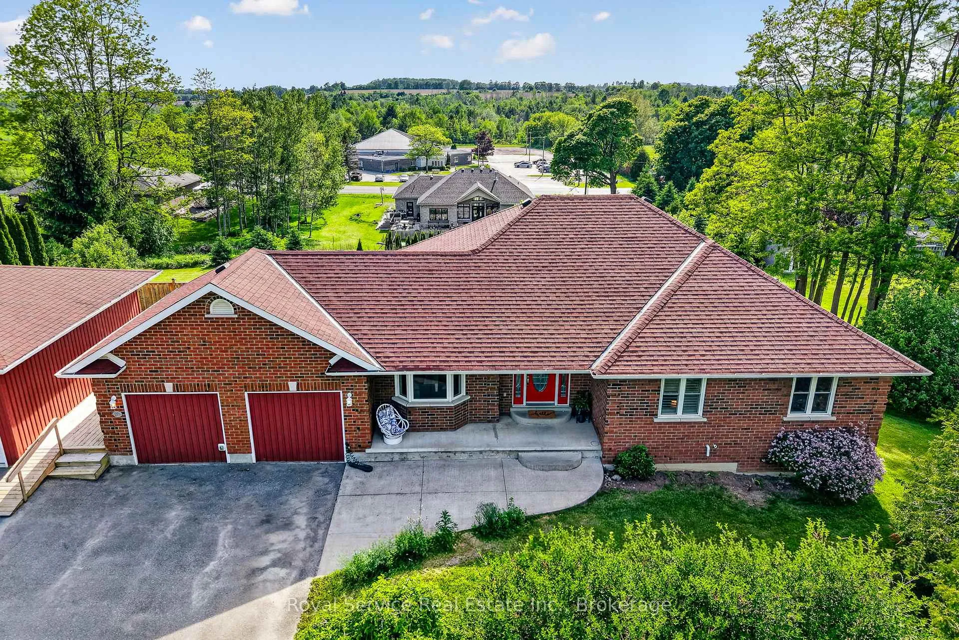 Photo 2 of 15 Sunset Drive, Hamilton Township, Rural Hamilton — HOMEH