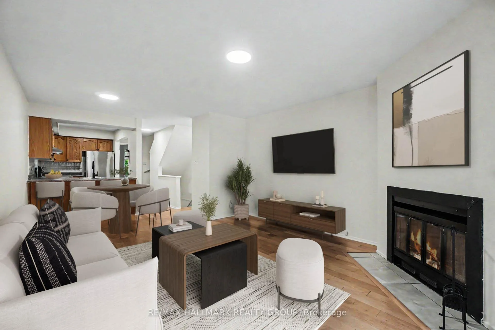 Photo 4 of 1102 Blasdell Avenue, Ottawa, Manor Park — HOMEH