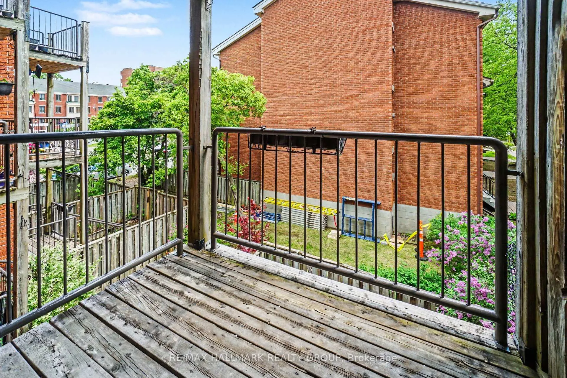 Photo 9 of 1102 Blasdell Avenue, Ottawa, Manor Park — HOMEH