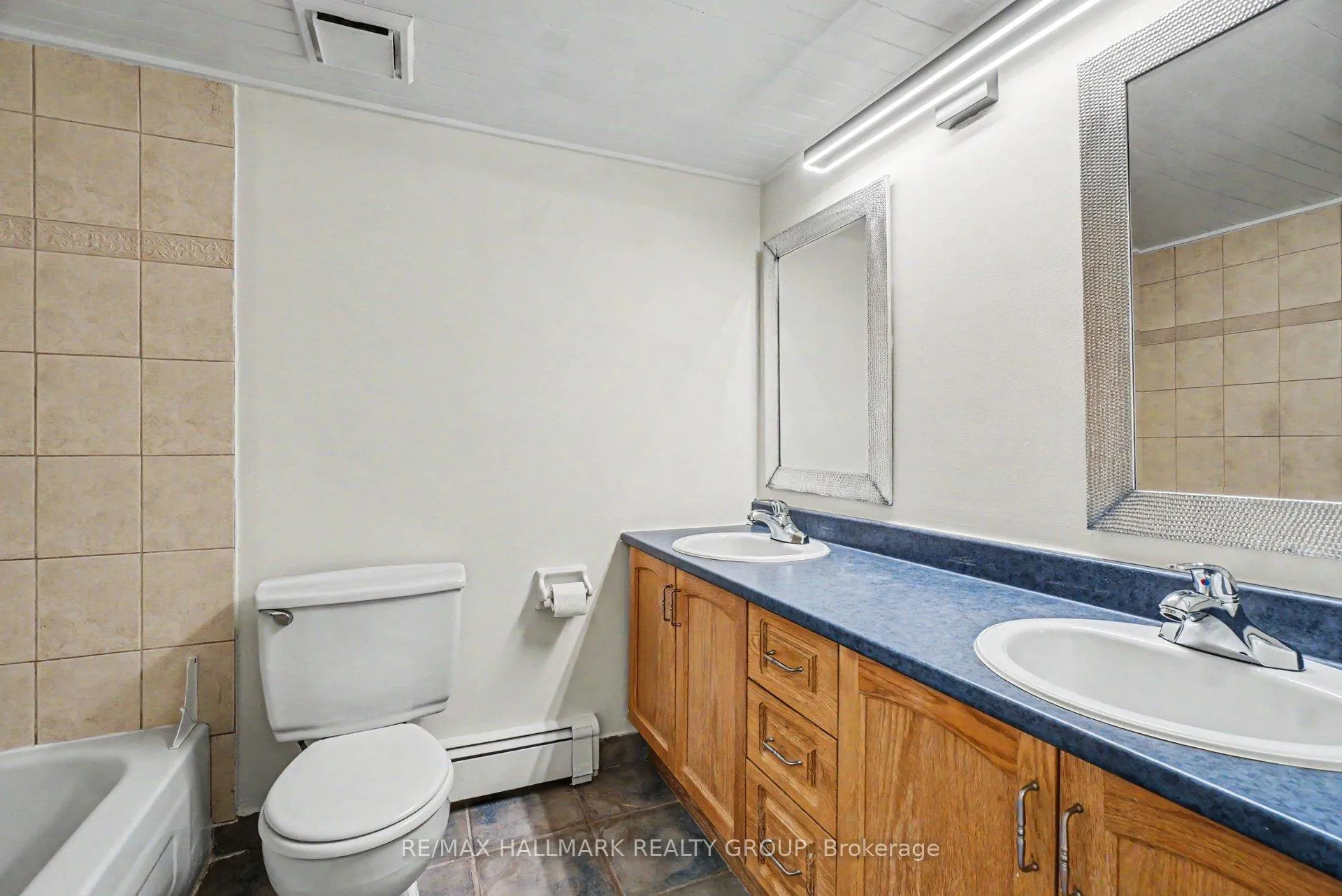 Photo 14 of 1102 Blasdell Avenue, Ottawa, Manor Park — HOMEH