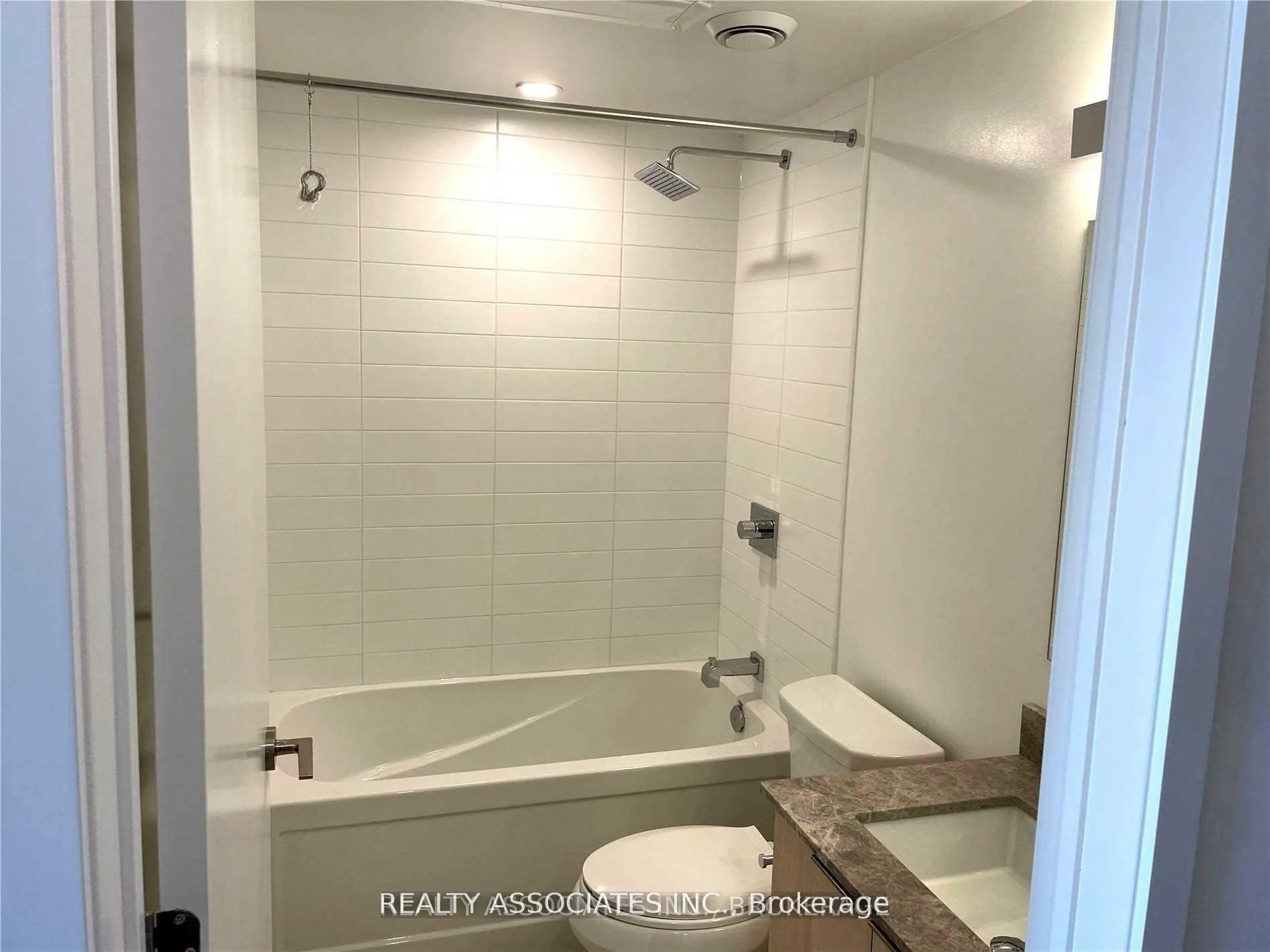 Photo 6 of Unit 4003, 501 Yonge Street, Toronto, Church-Yonge Corridor — HOMEH