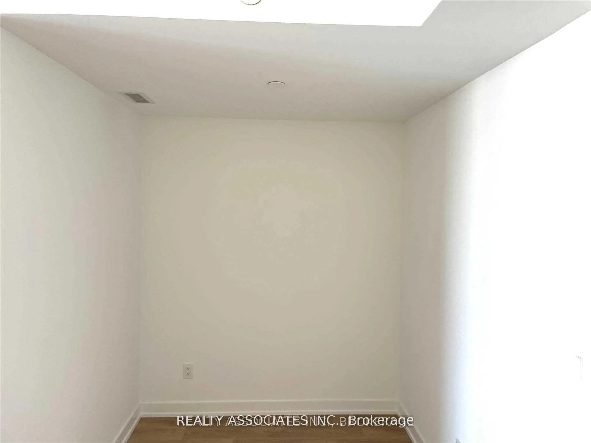 Photo 7 of Unit 4003, 501 Yonge Street, Toronto, Church-Yonge Corridor — HOMEH