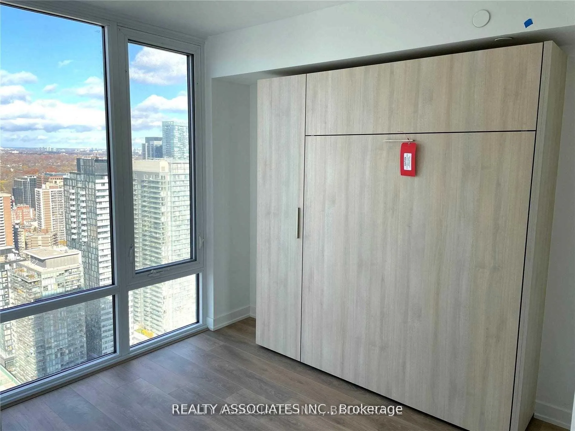 Photo 8 of Unit 4003, 501 Yonge Street, Toronto, Church-Yonge Corridor — HOMEH