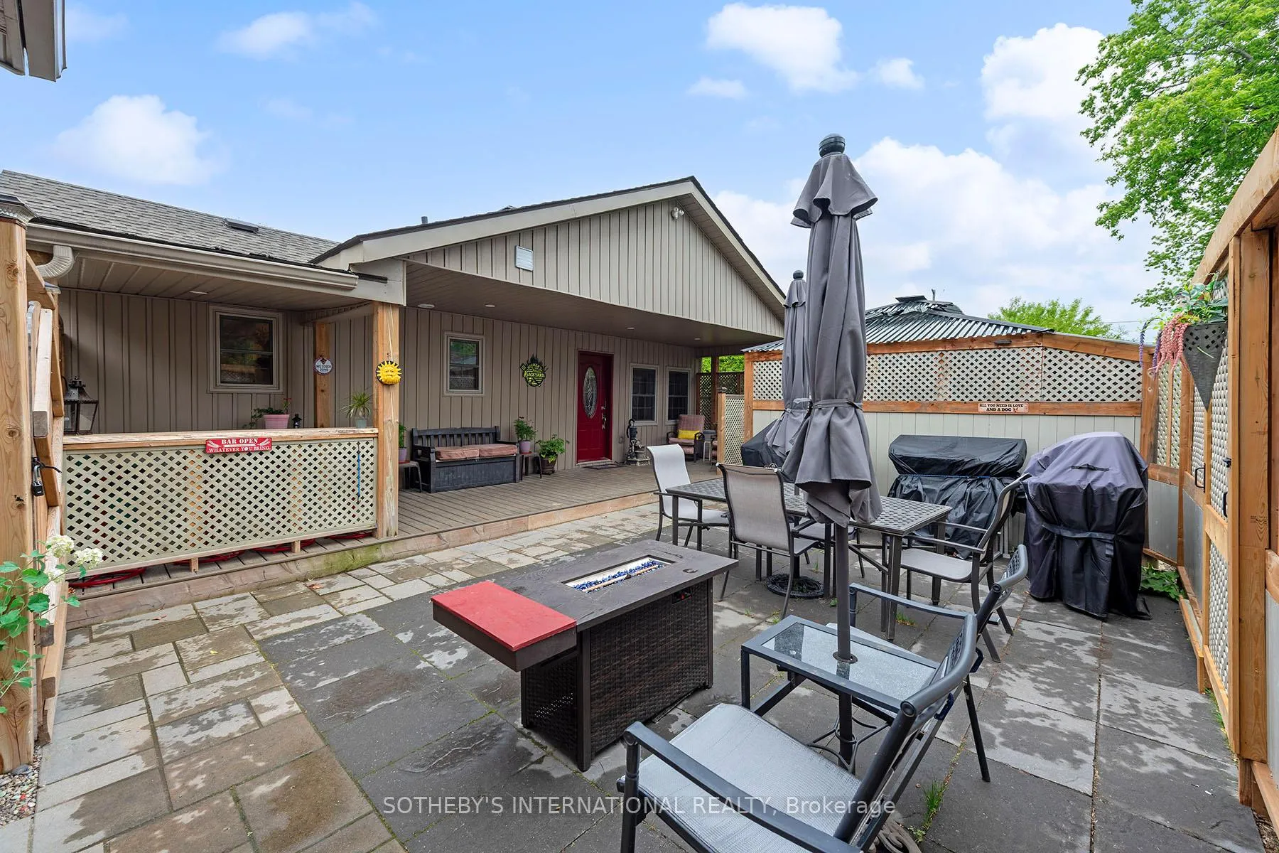 Photo 13 of 21 Alice Street, Smiths Falls — HOMEH