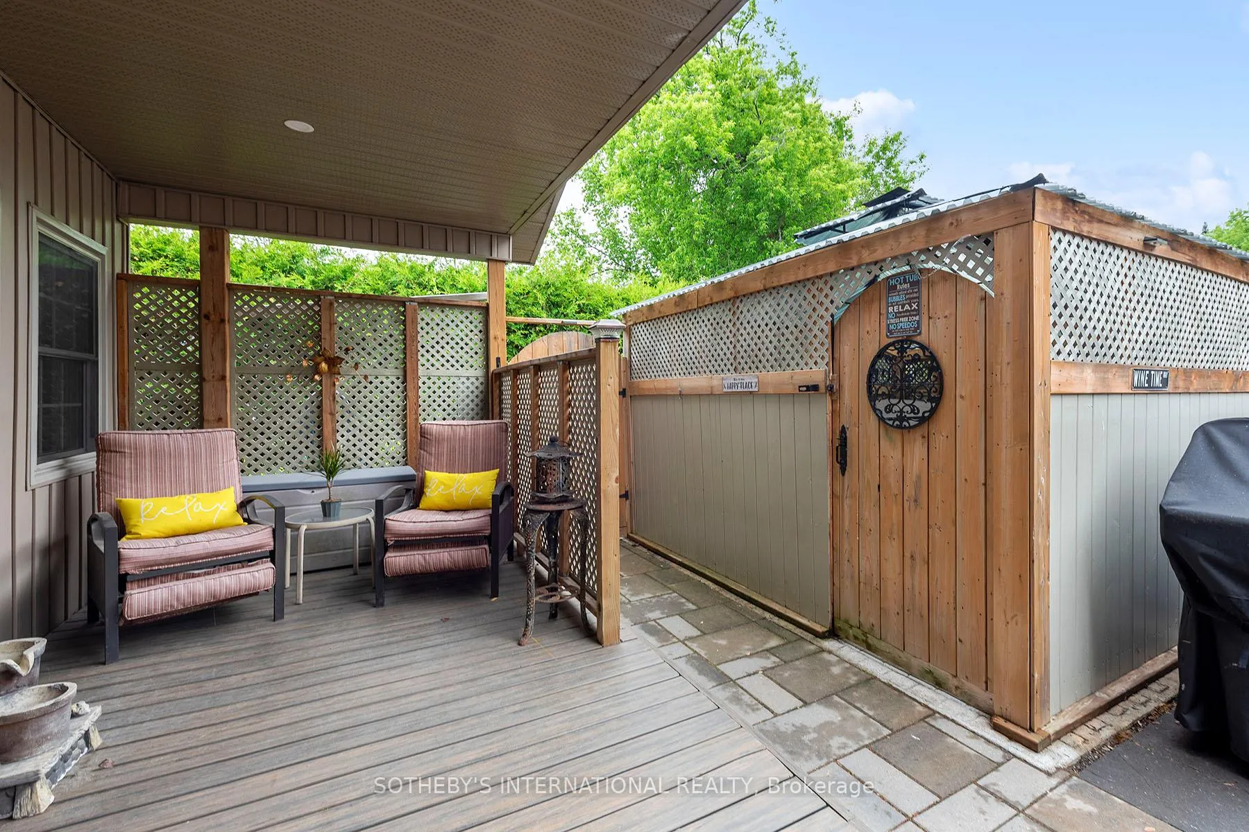Photo 15 of 21 Alice Street, Smiths Falls — HOMEH