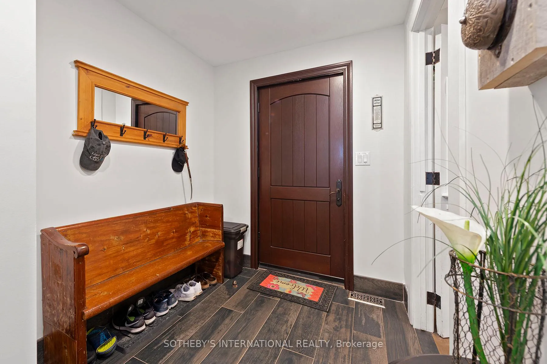 Photo 19 of 21 Alice Street, Smiths Falls — HOMEH