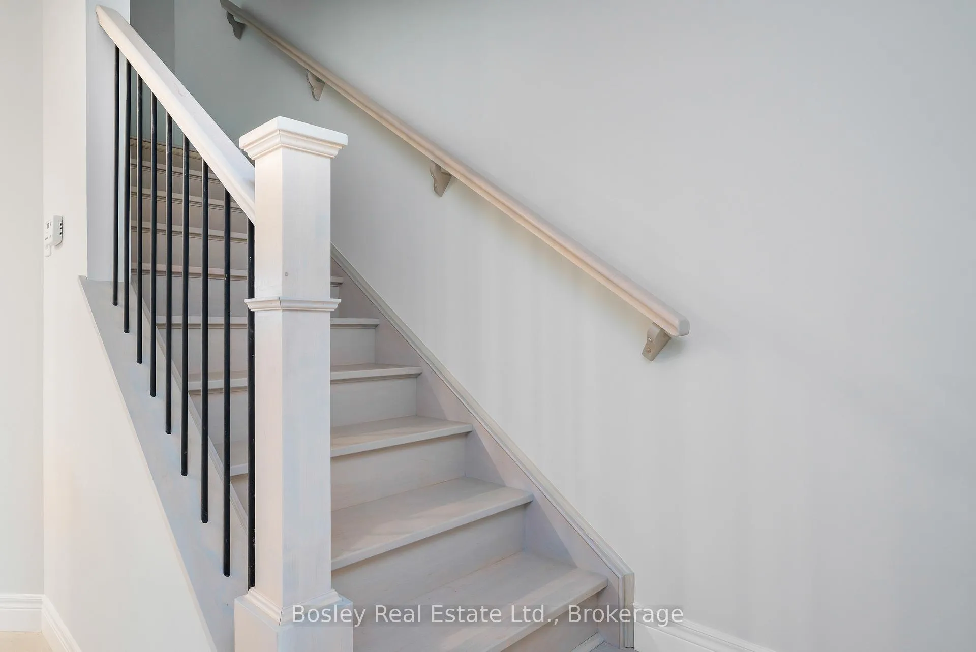 Photo 12 of 165 Equality Drive, Meaford — HOMEH