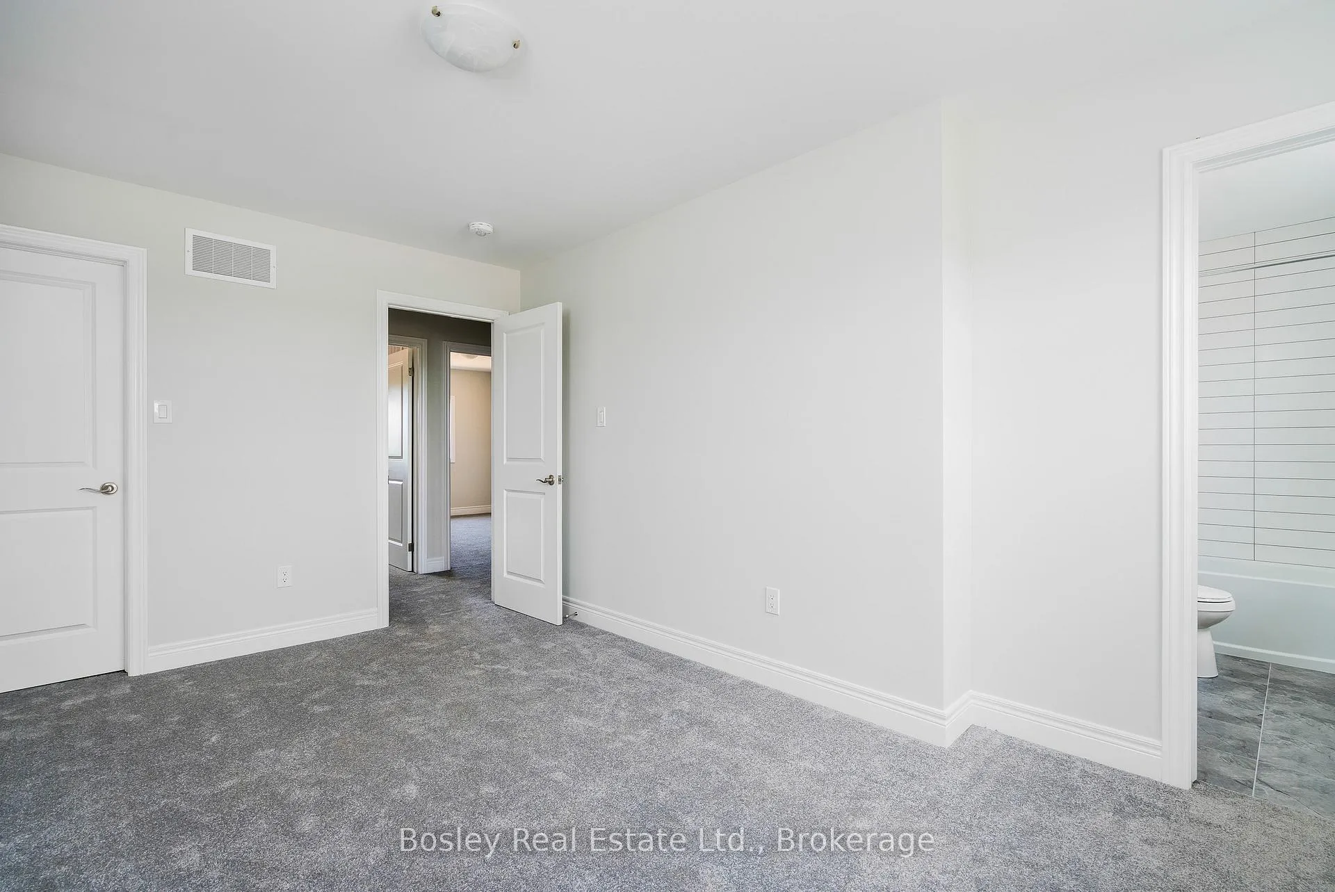 Photo 14 of 165 Equality Drive, Meaford — HOMEH