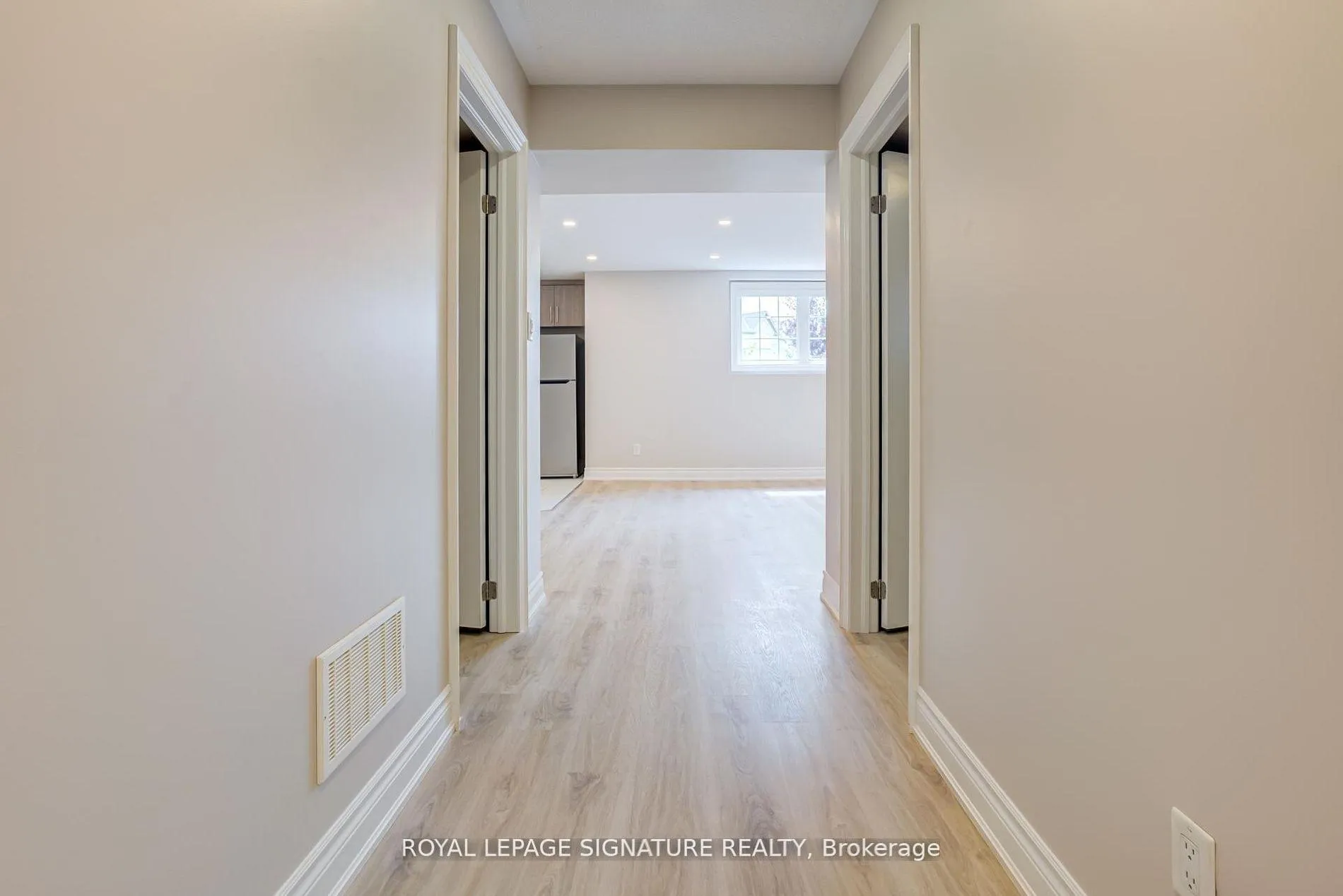 Photo 7 of Unit Bsmt, 16 Dancing Waters Road, Brampton, Bram West — HOMEH